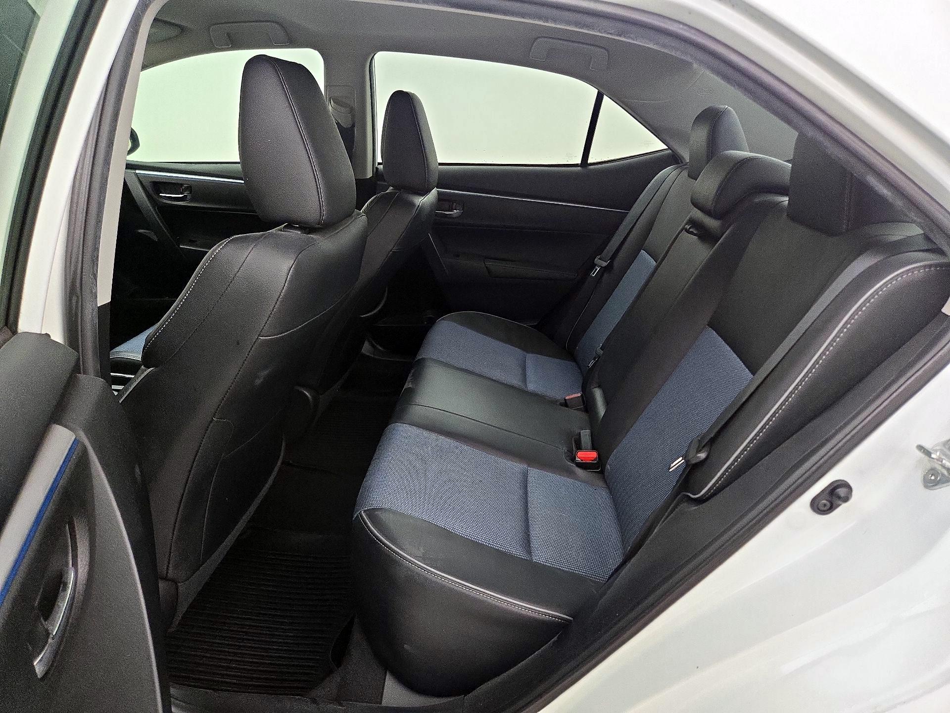 Thumbnail: 2016 Toyota Corolla - 19