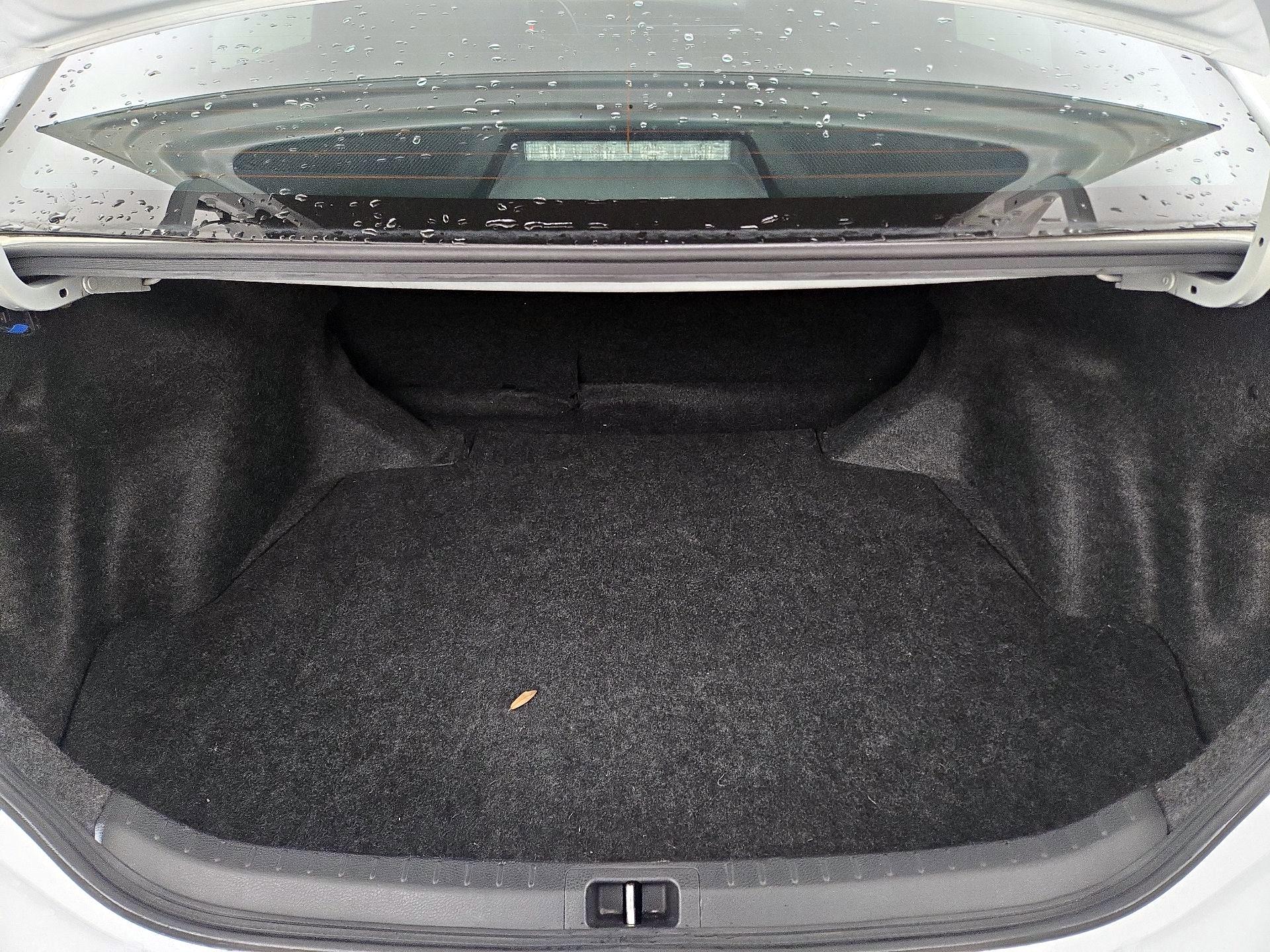 Thumbnail: 2016 Toyota Corolla - 20
