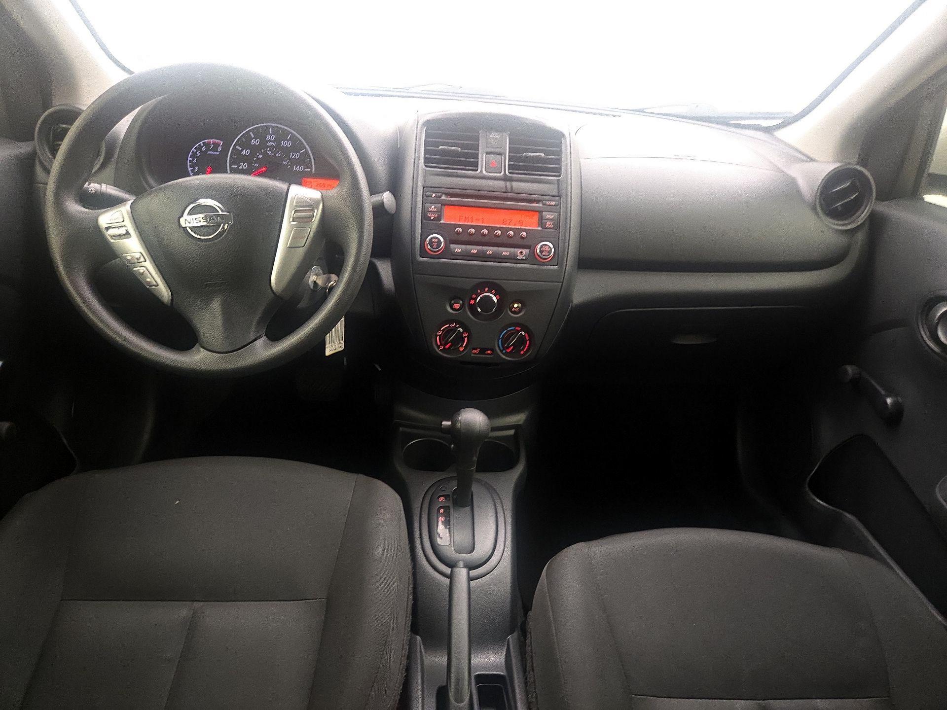 Thumbnail: 2016 Nissan Versa - 9