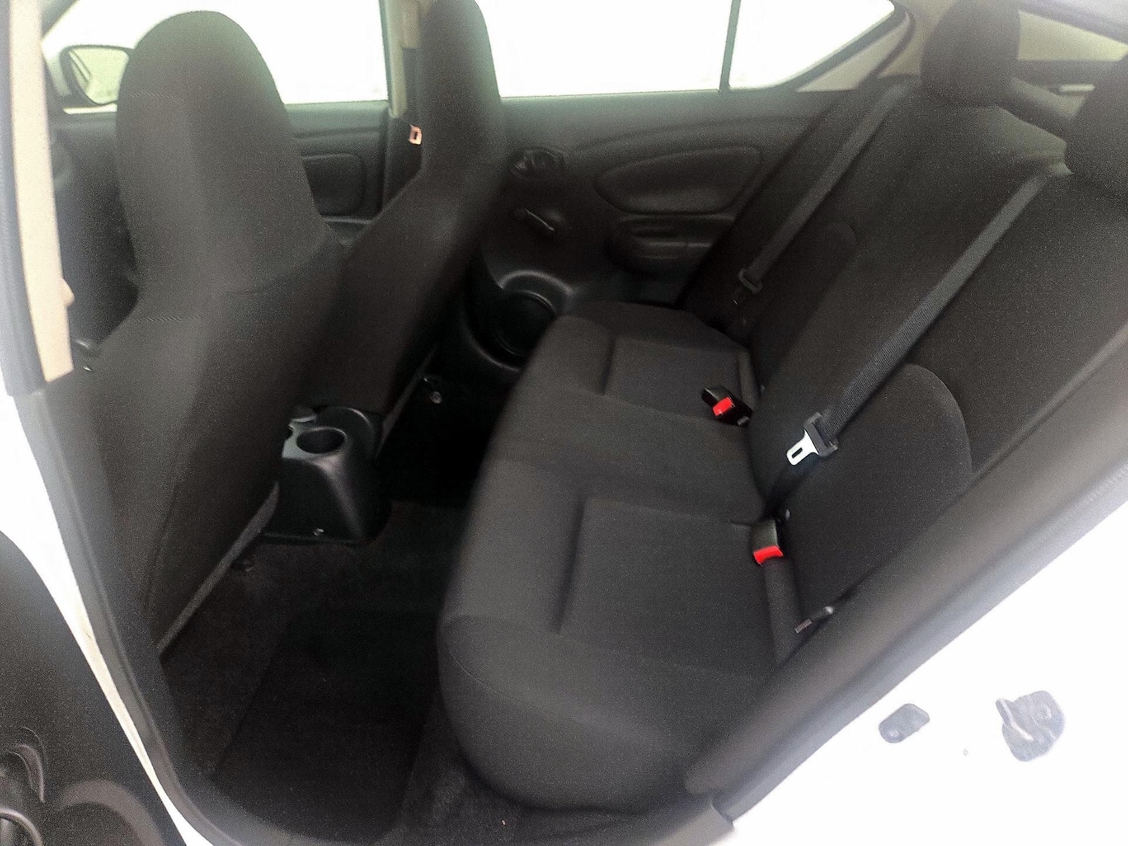2016 Nissan Versa Sedan S Plus - Photo 18