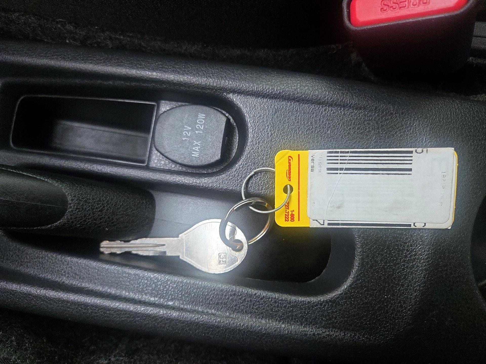 Thumbnail: 2016 Nissan Versa - 20