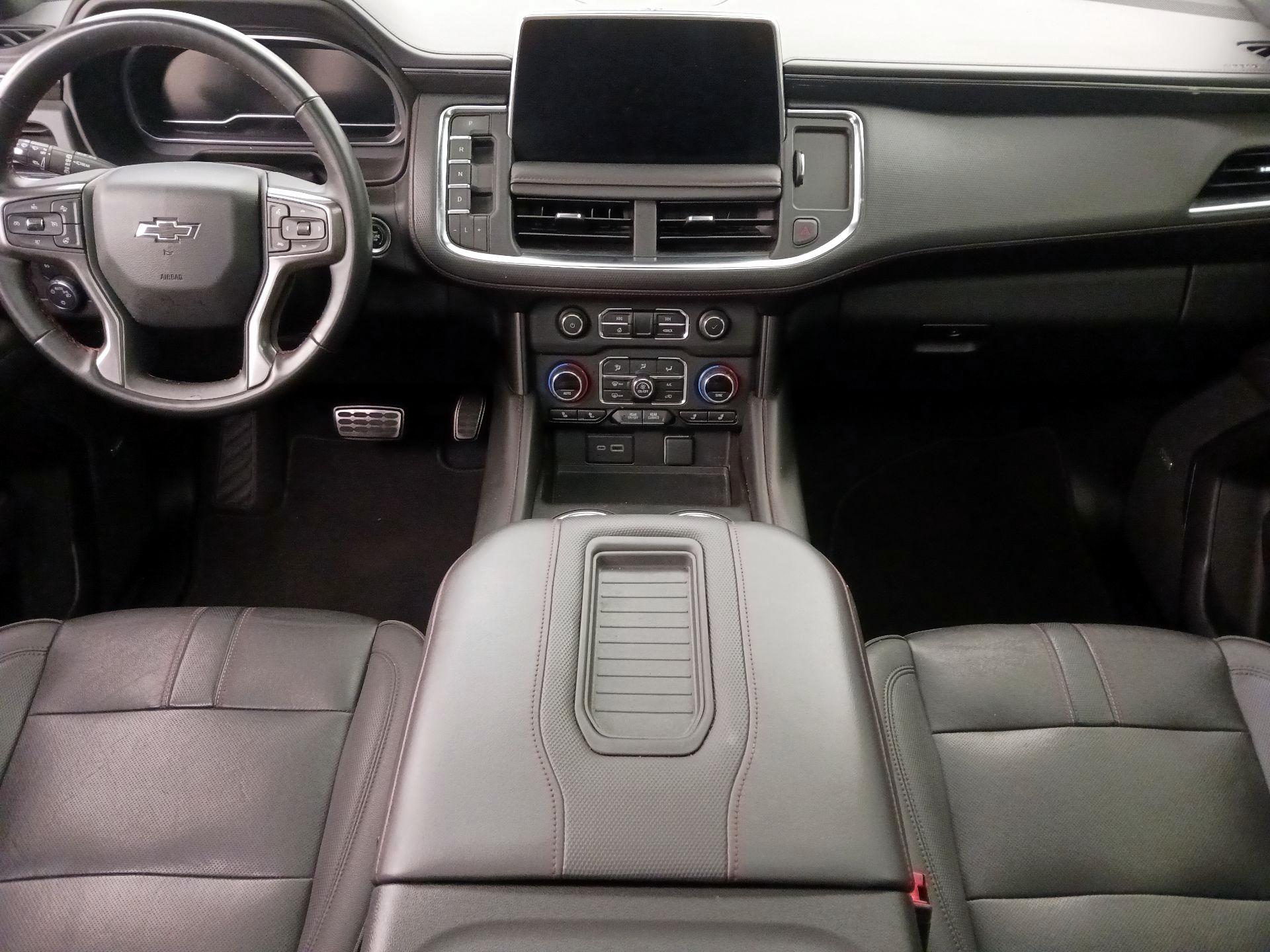 Thumbnail: 2023 Chevrolet Suburban - 9