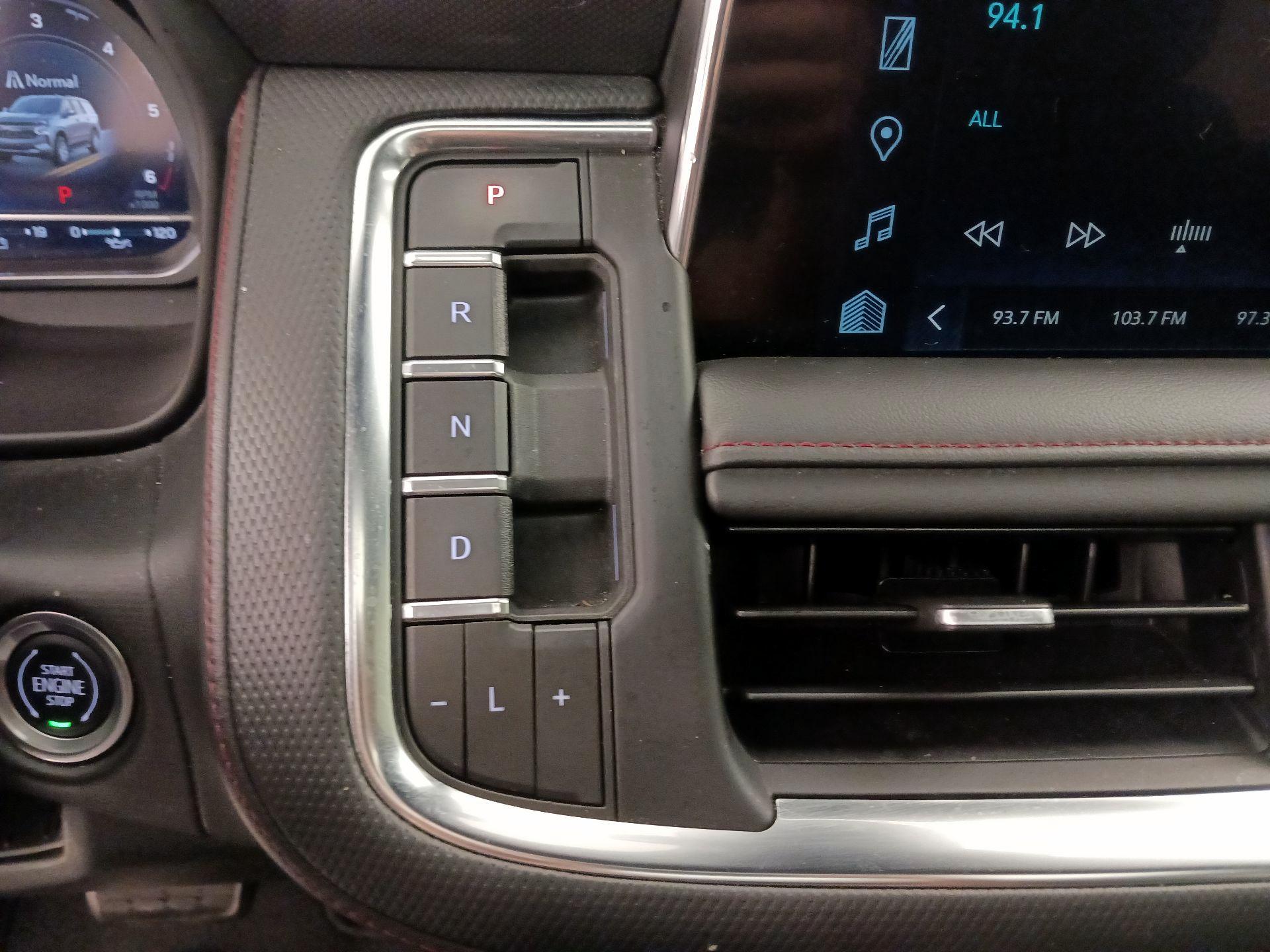 Thumbnail: 2023 Chevrolet Suburban - 18