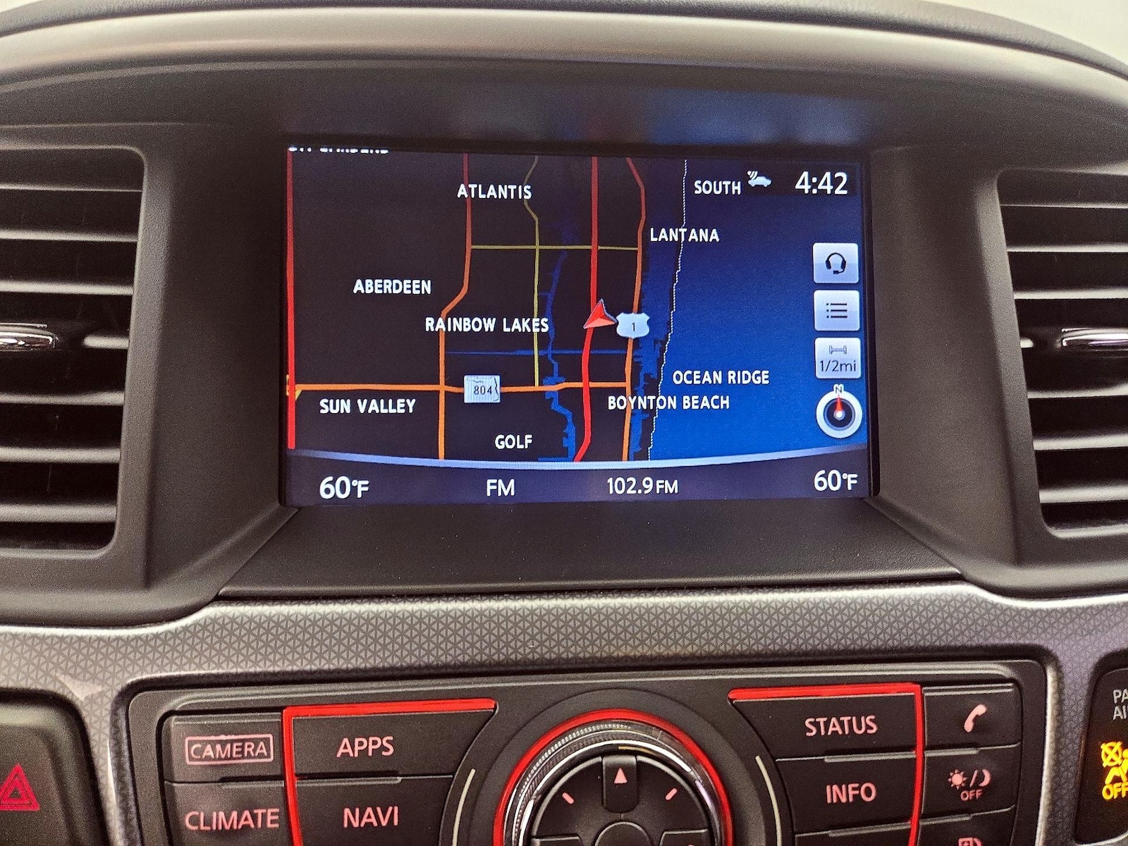 2019 Nissan Pathfinder SL - Photo 15