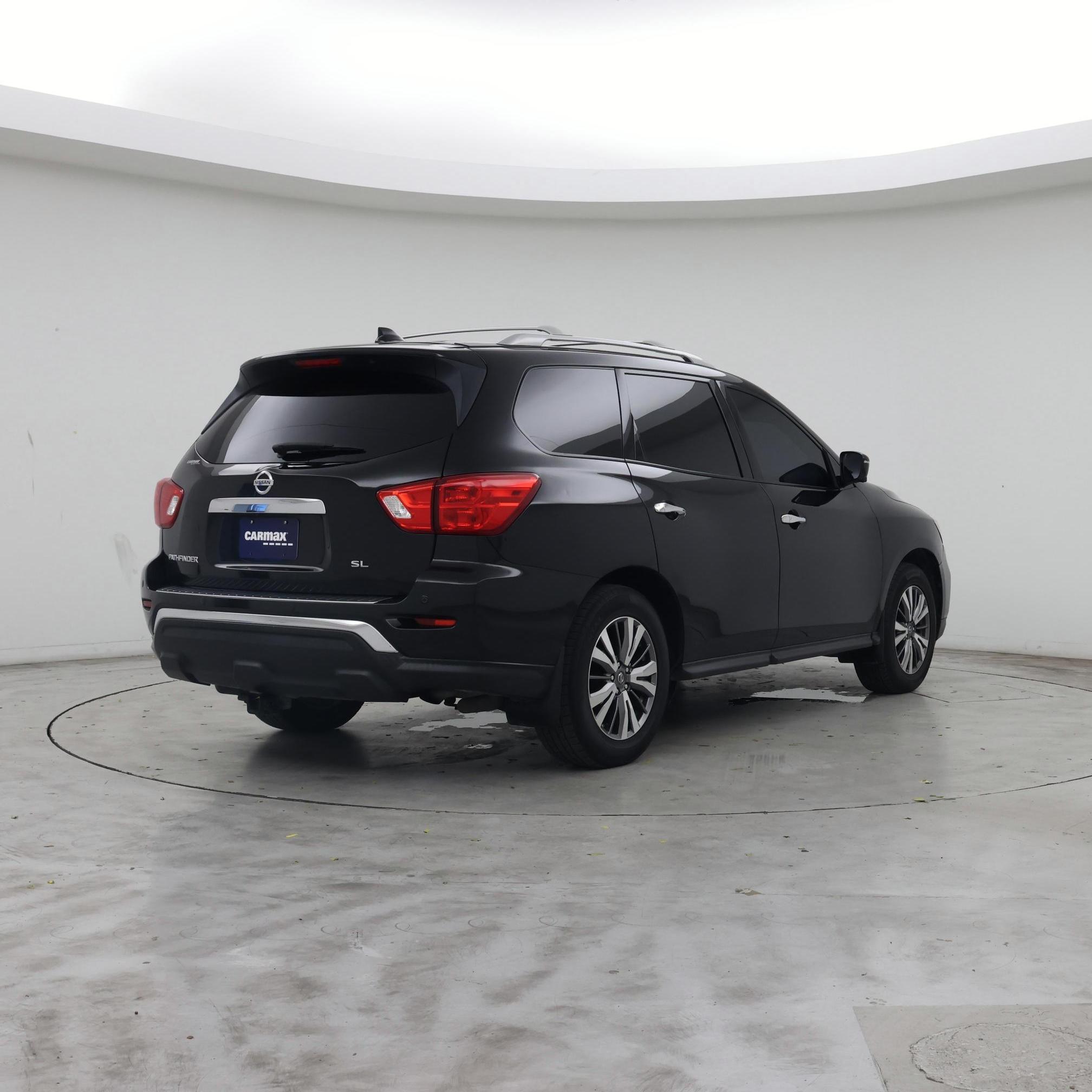 Thumbnail: 2019 Nissan Pathfinder - 8