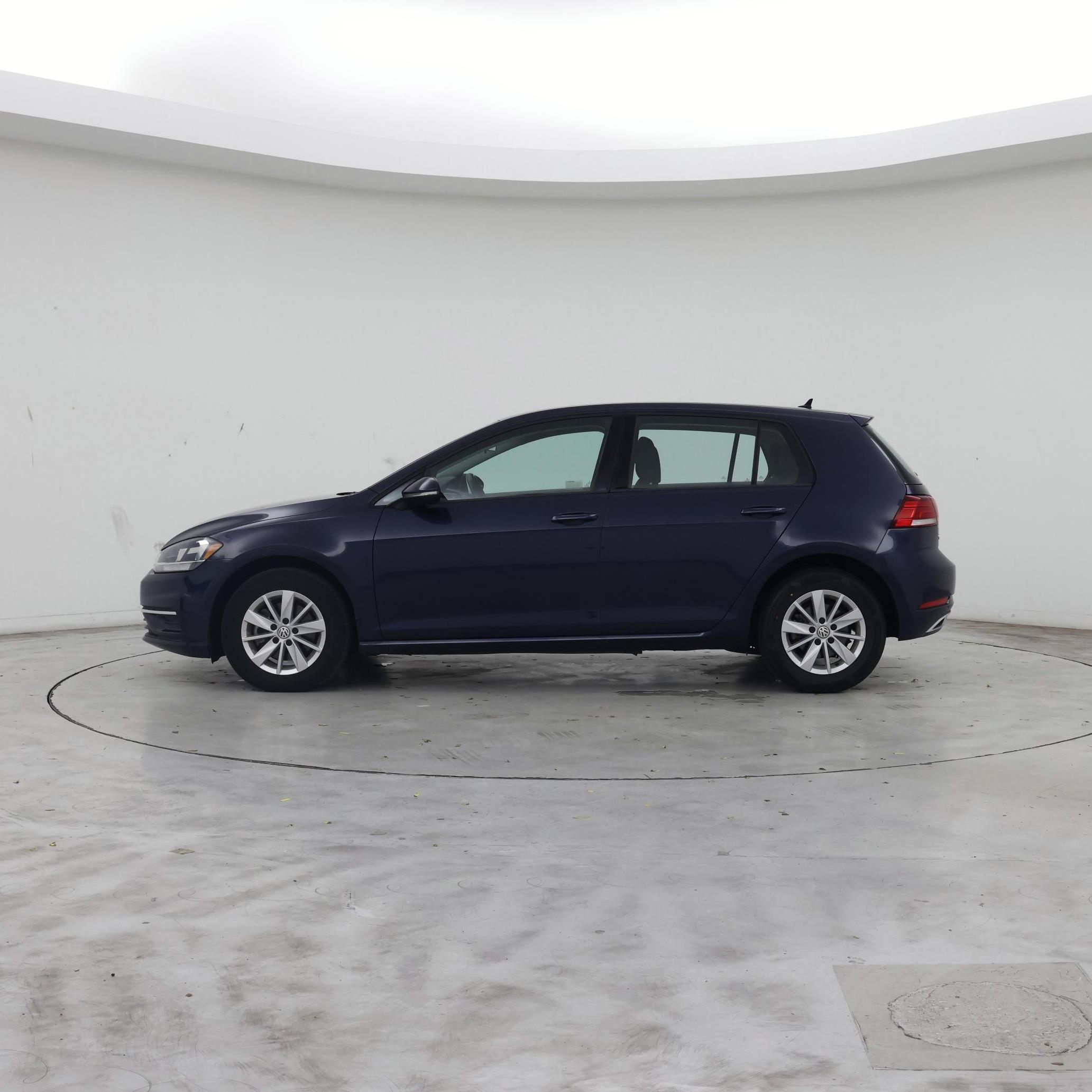 Thumbnail: 2019 Volkswagen Golf - 3