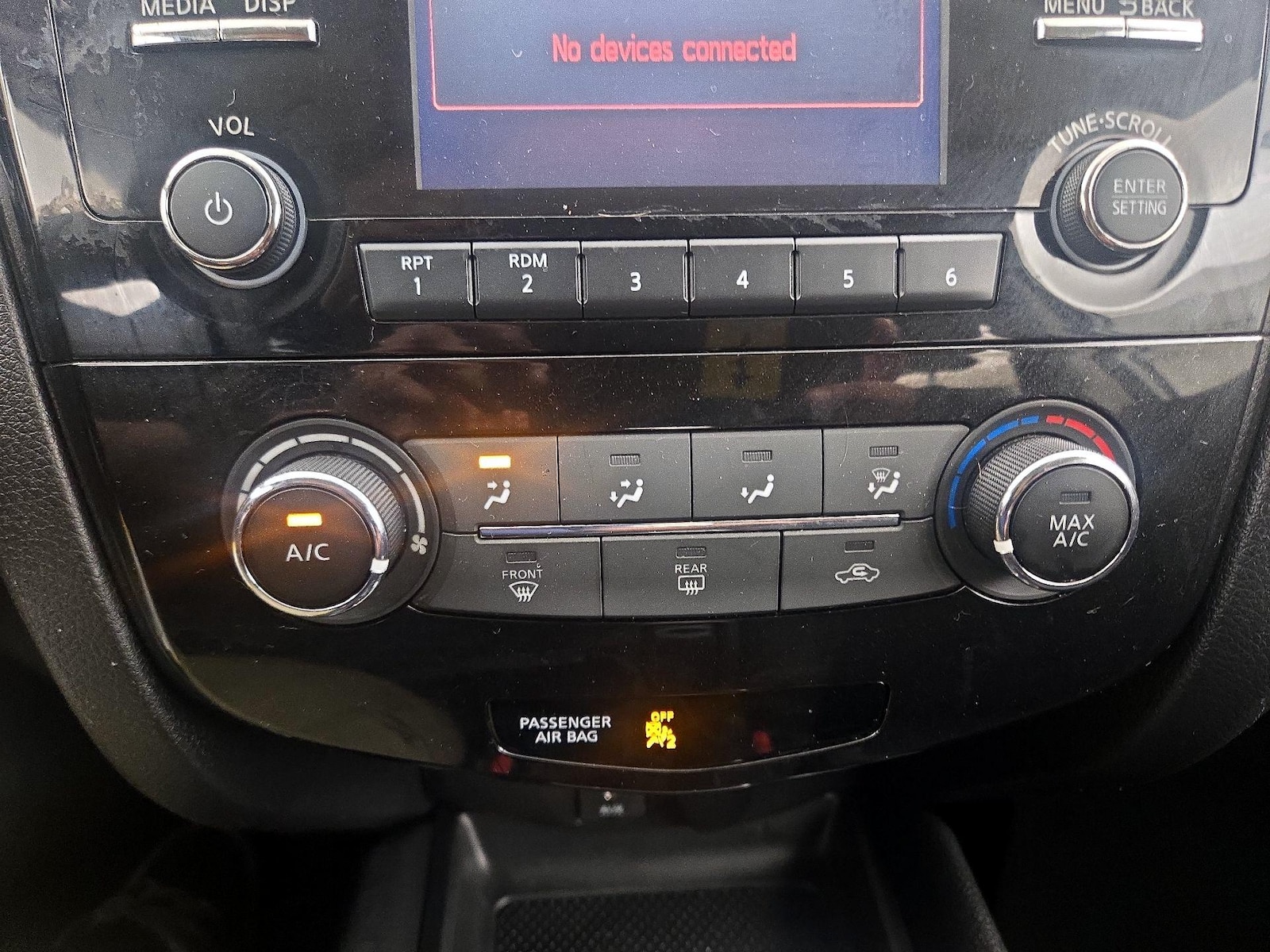 2018 Nissan Rogue Sport S - Photo 17