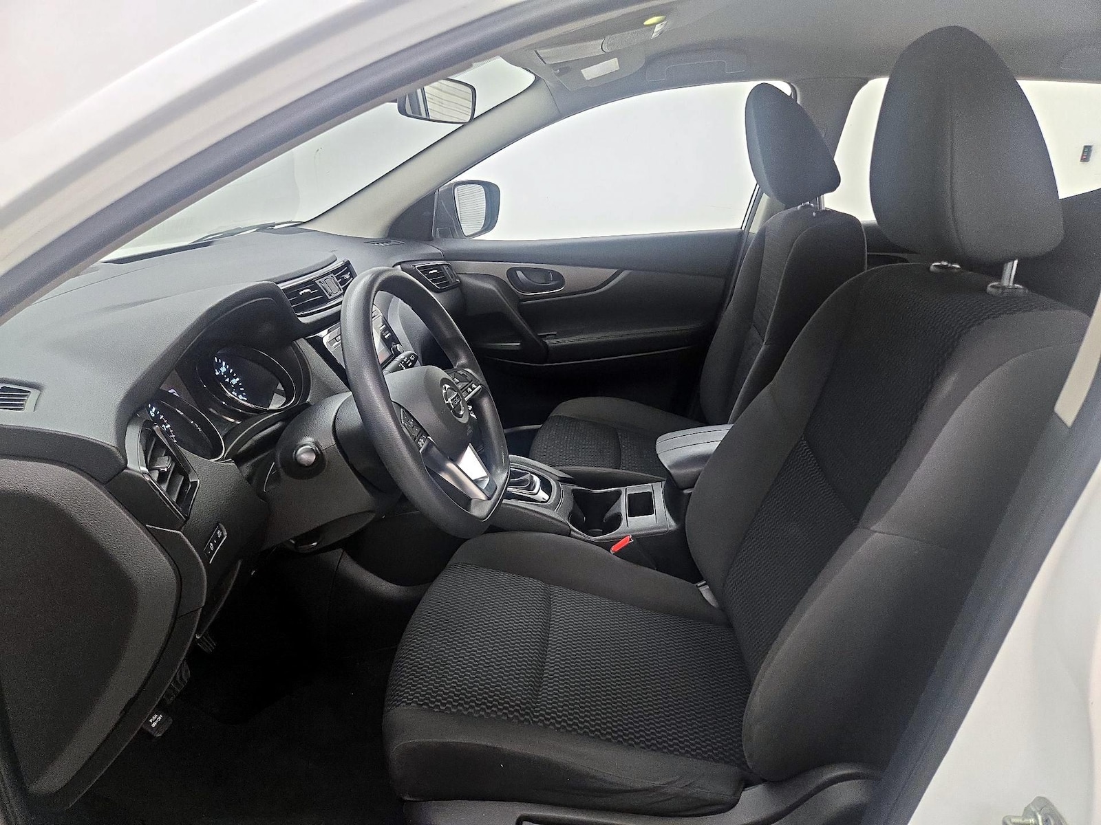 2018 Nissan Rogue Sport S - Photo 19