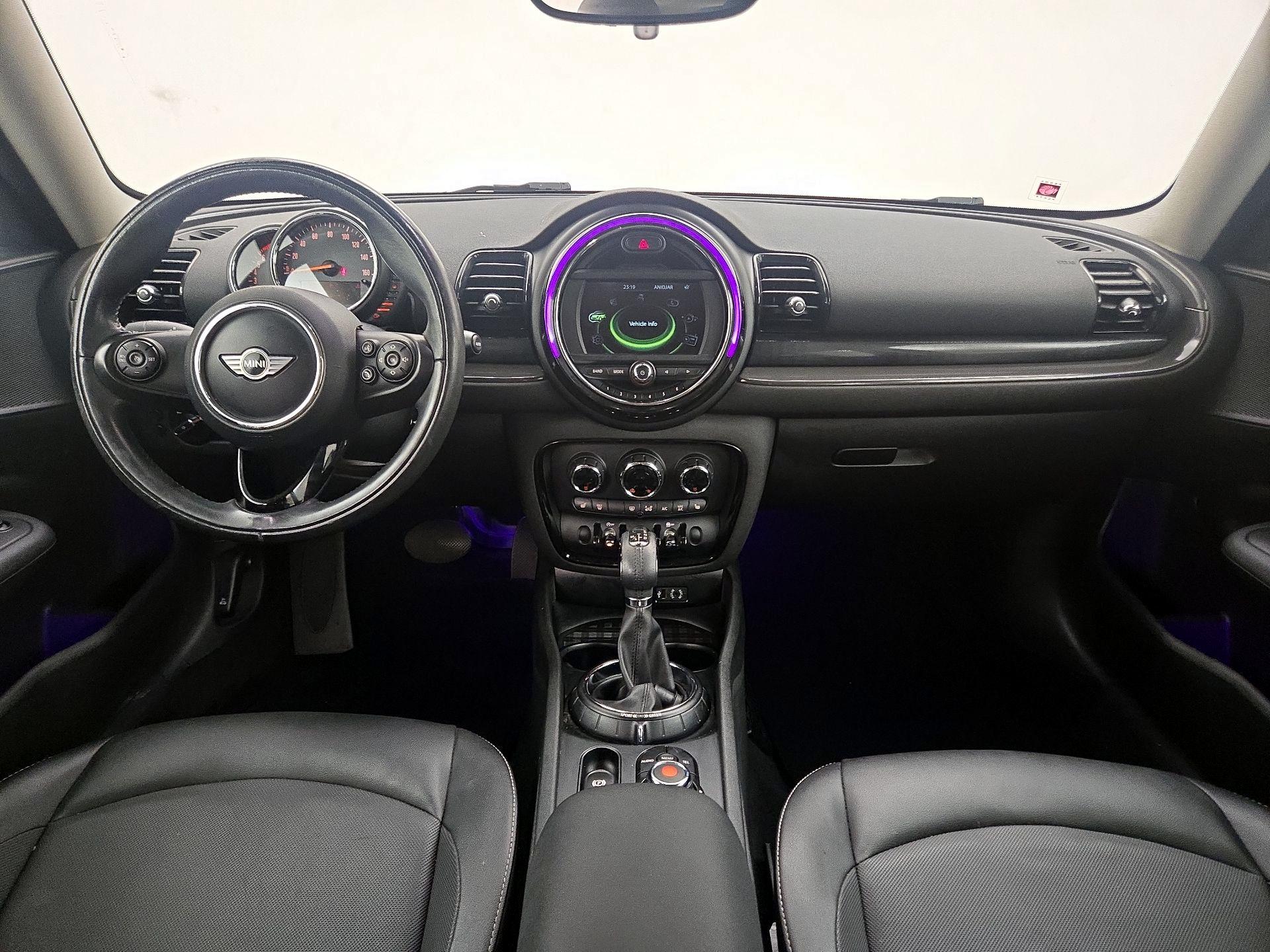 Thumbnail: 2017 MINI Cooper Clubman - 9