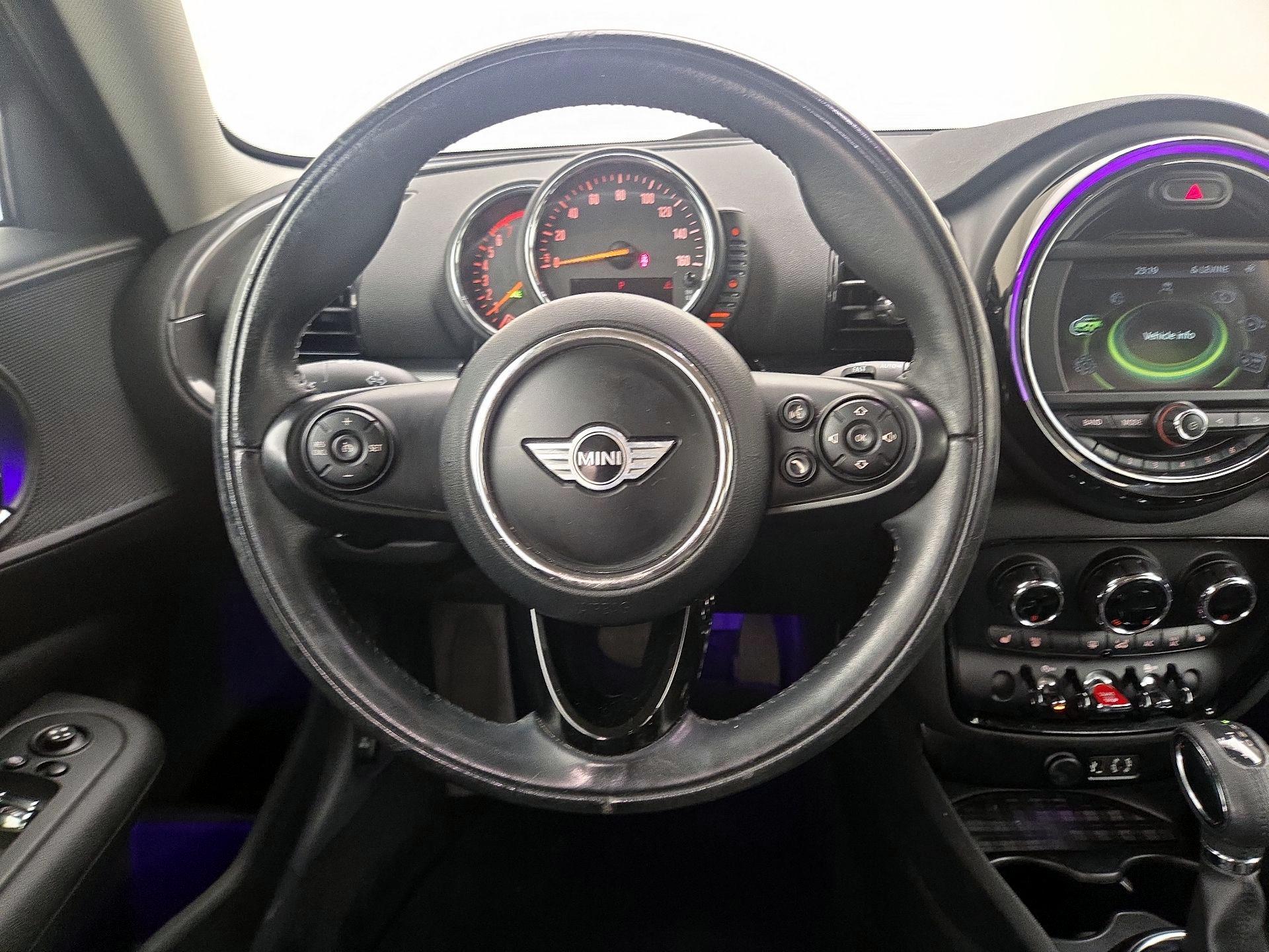 Thumbnail: 2017 MINI Cooper Clubman - 10