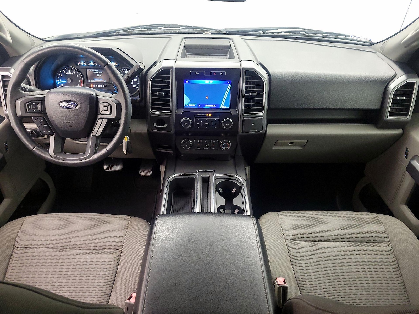 2020 Ford F-150 XLT - Photo 10