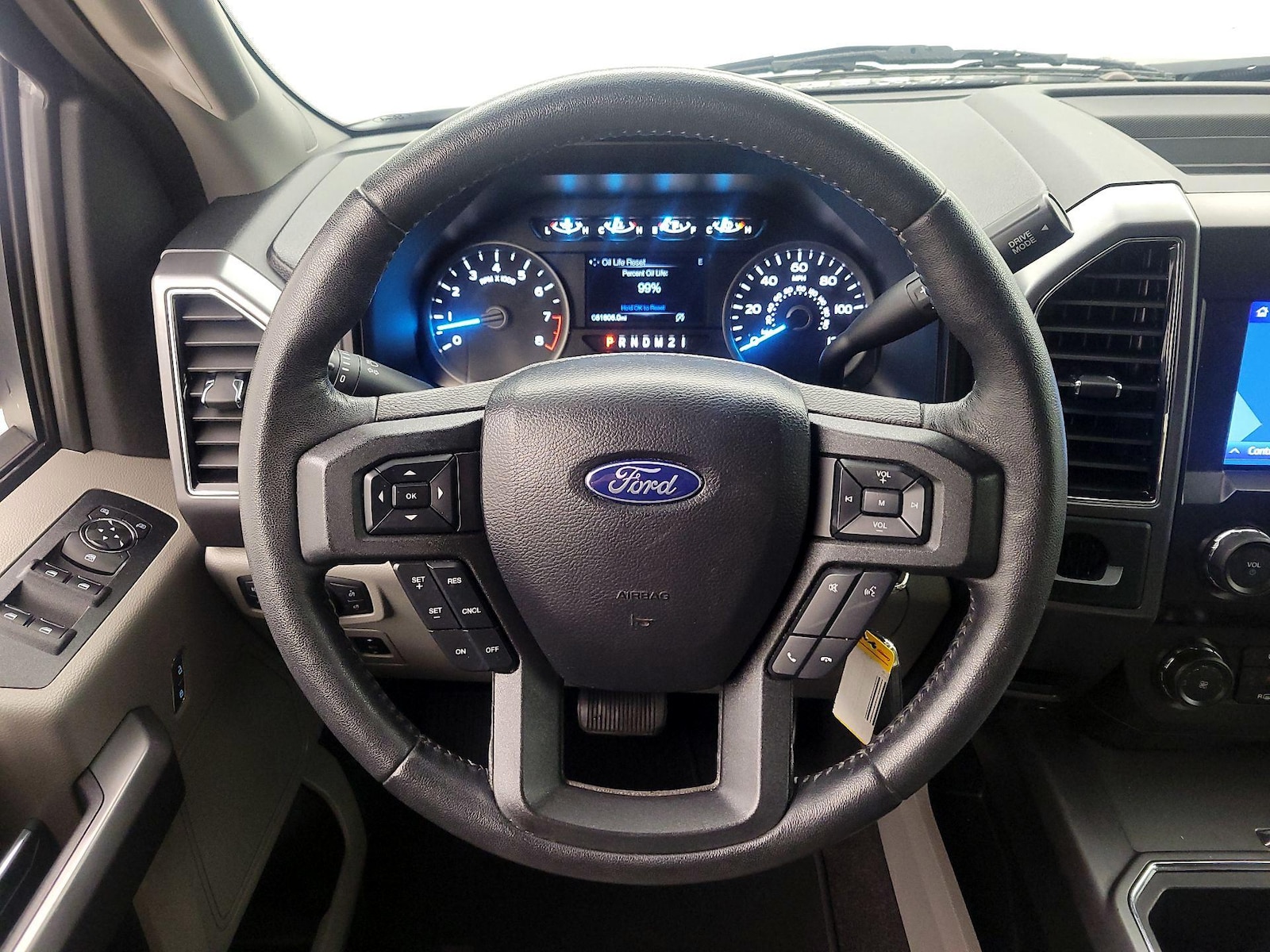 2020 Ford F-150 XLT - Photo 11