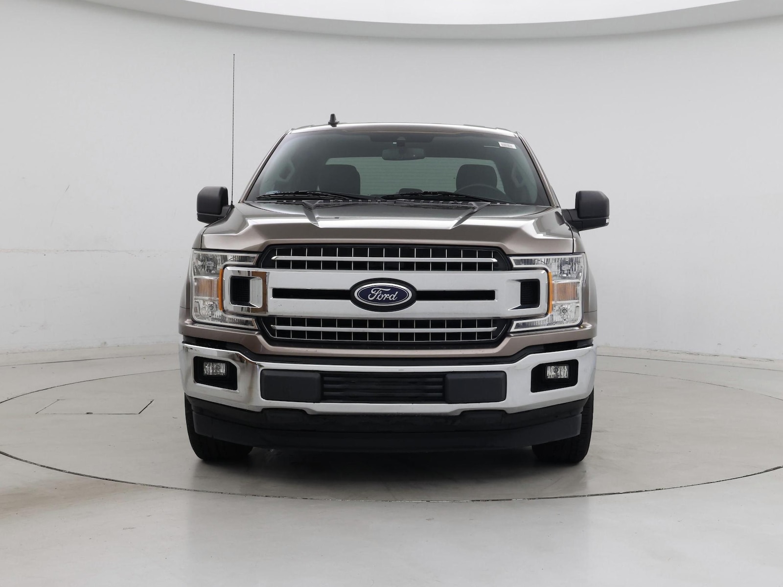 2020 Ford F-150 XLT - Photo 6