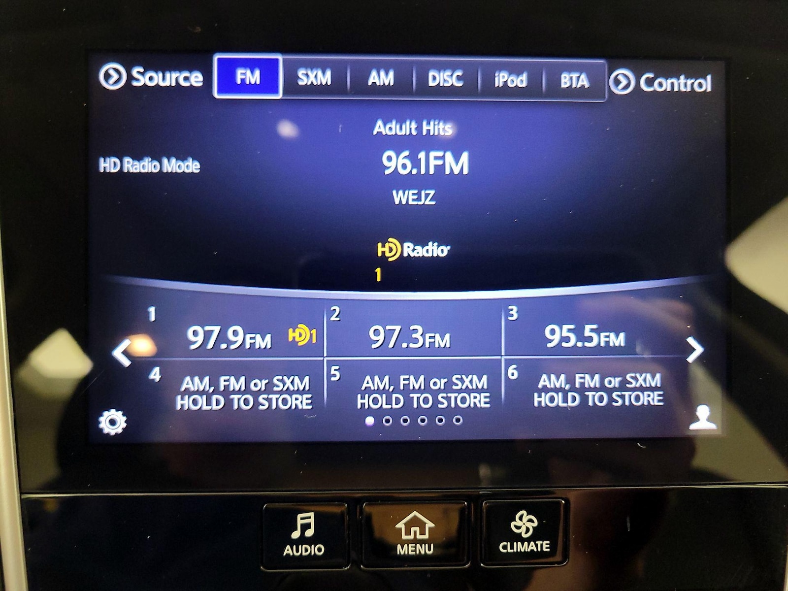 2018 INFINITI Q50 LUXE - Photo 16