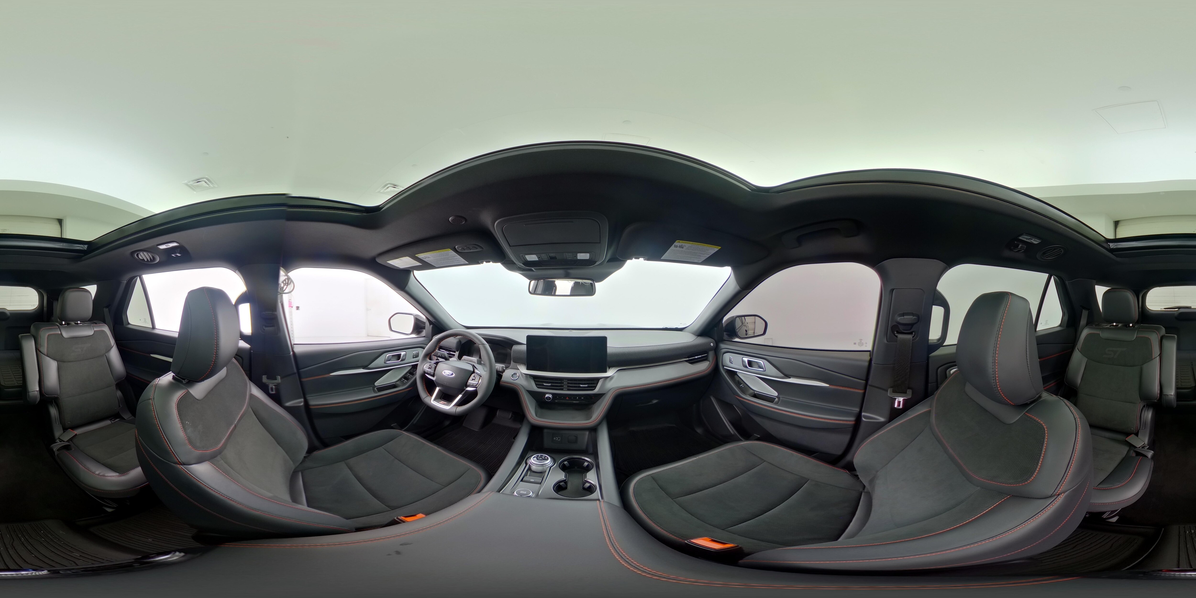 2026 Ford Explorer ST - Photo 29