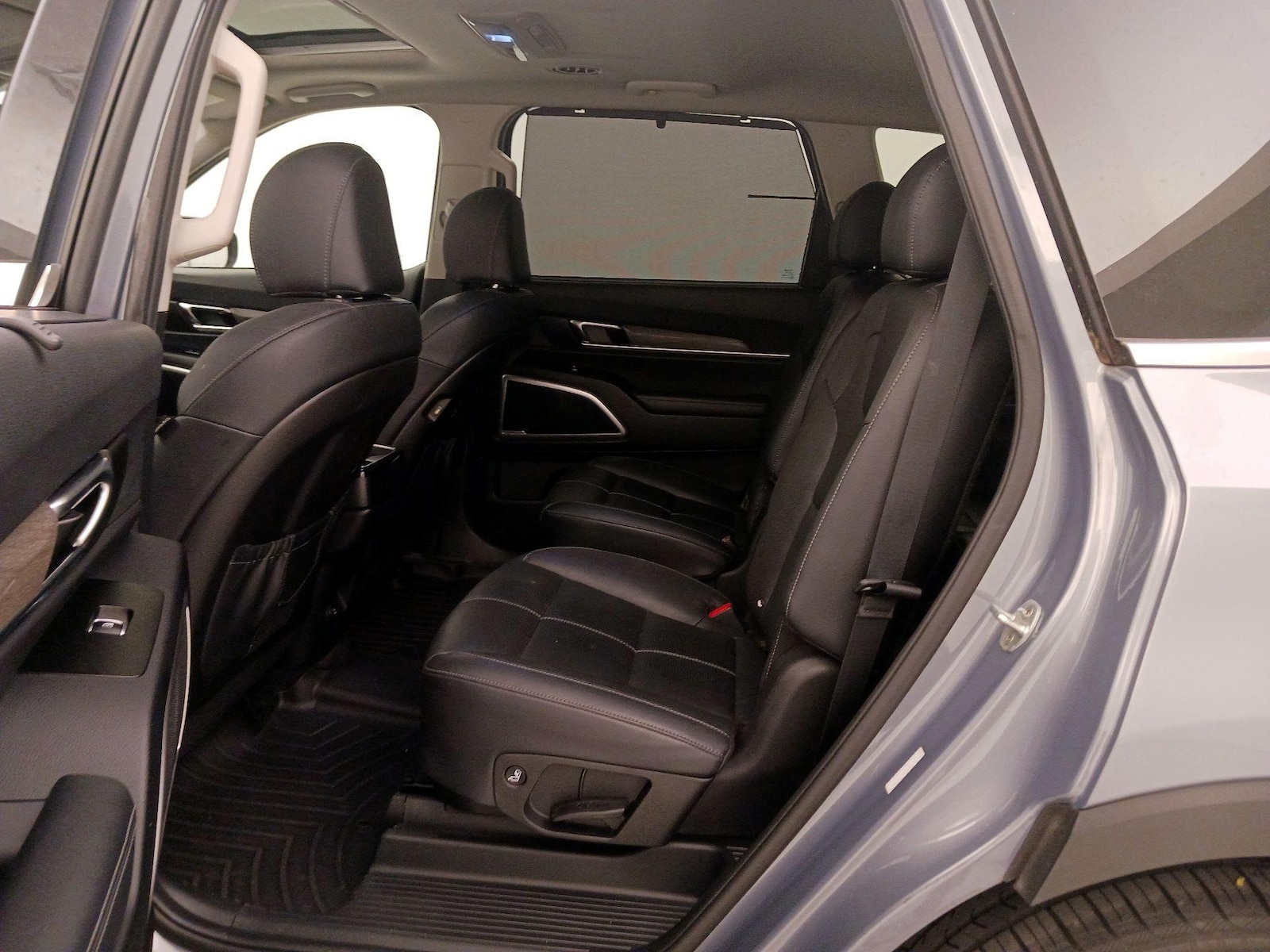 Rear Air Conditioning
