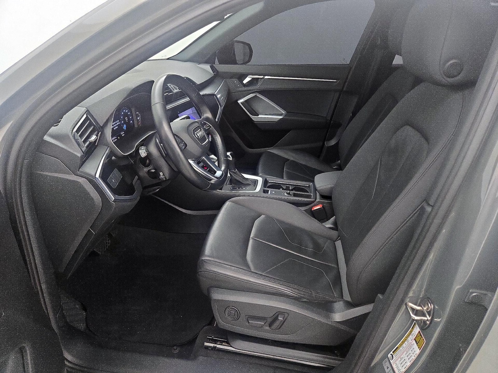 2021 Audi Q3 S Line Premium - Photo 12