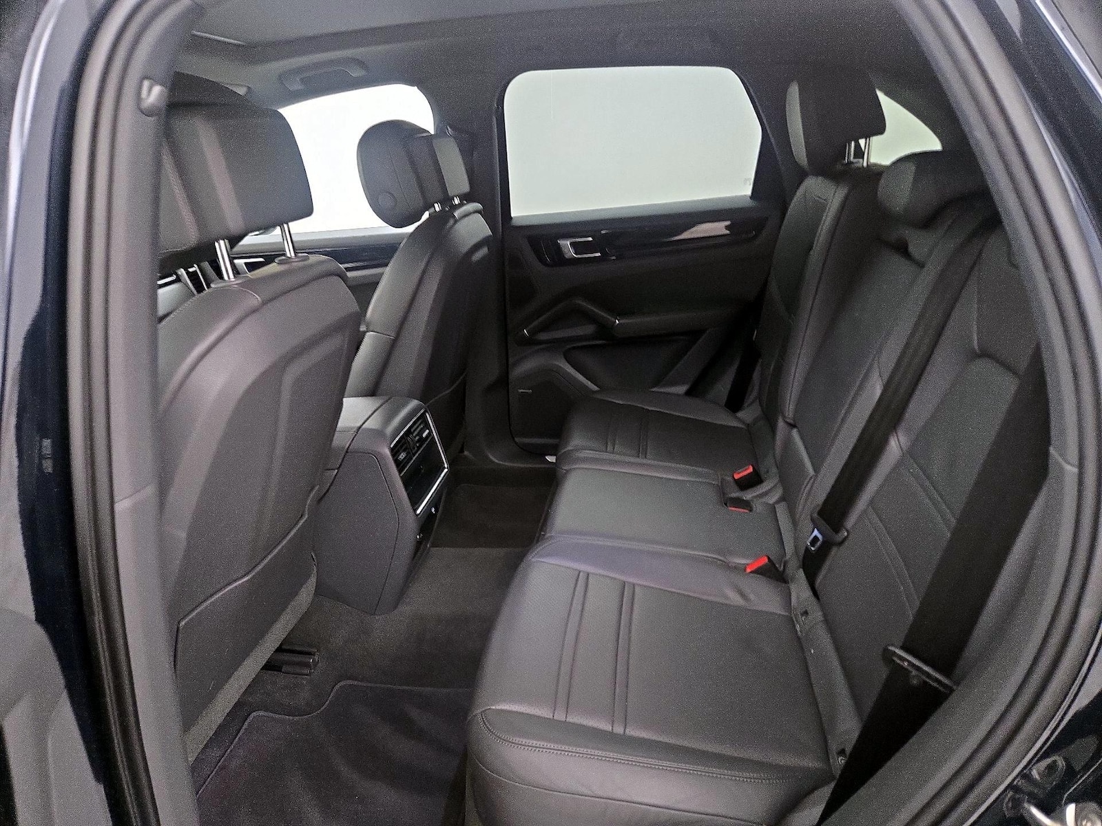 Rear Air Conditioning