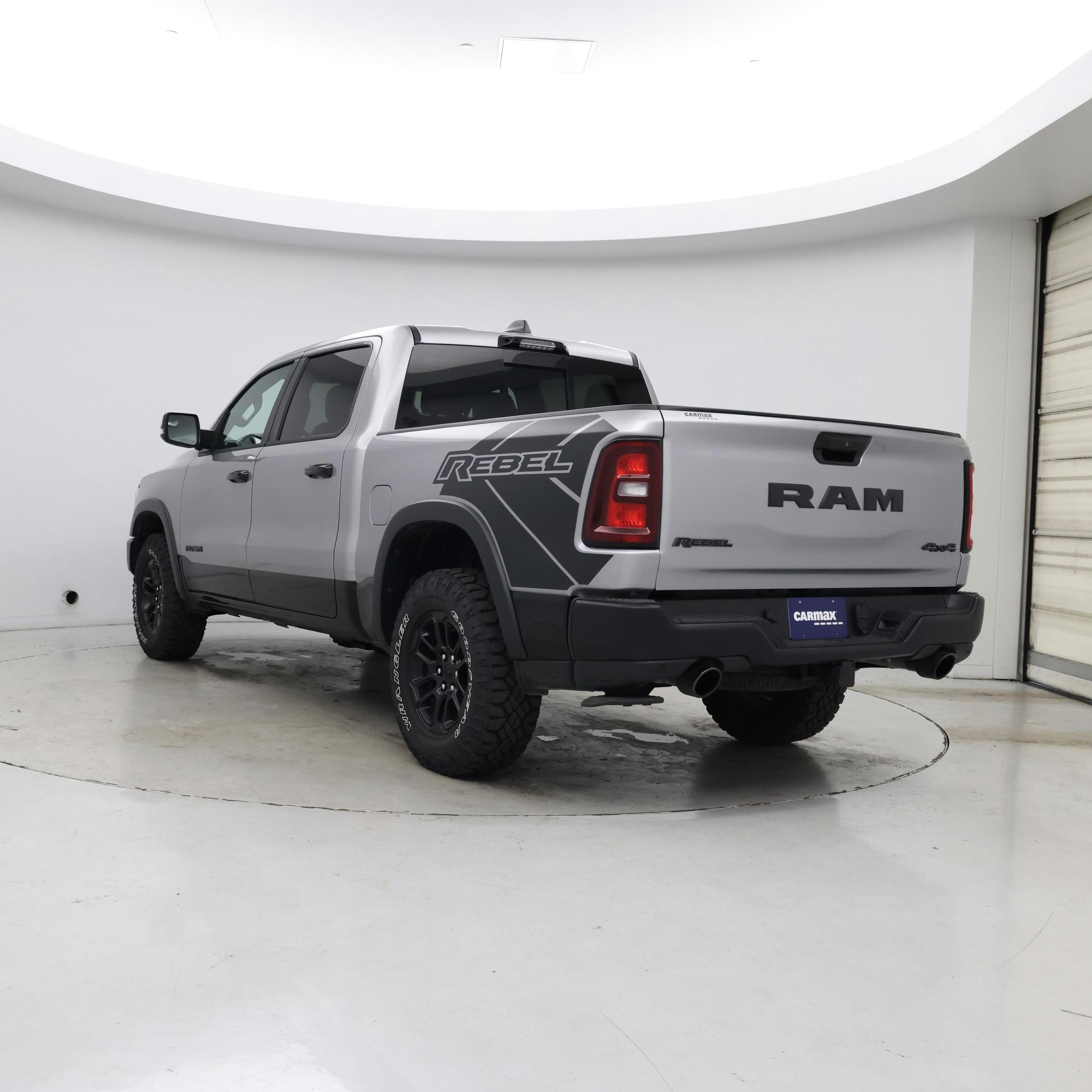 Thumbnail: 2025 RAM 1500 - 2