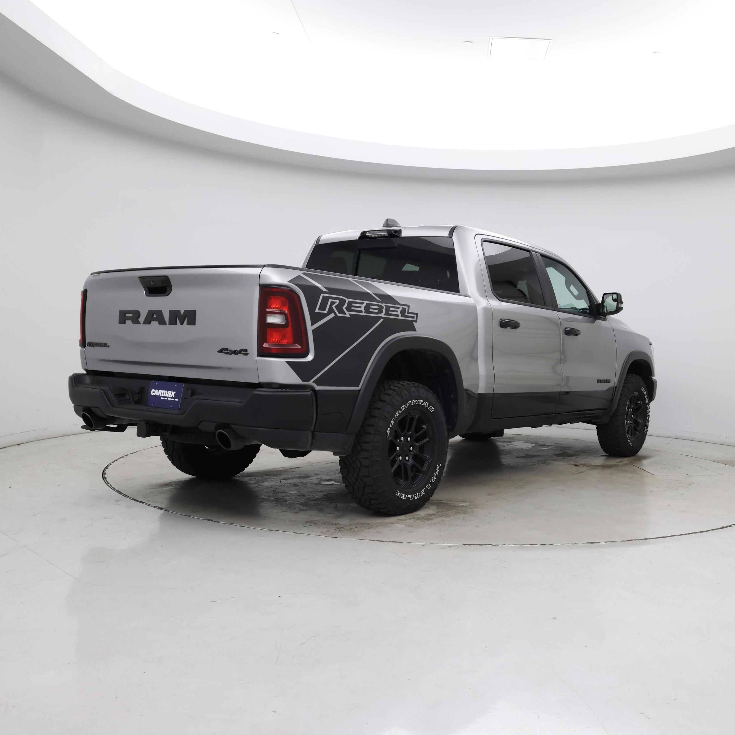 Thumbnail: 2025 RAM 1500 - 8