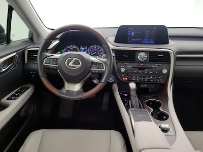 Steering Wheel & Instrument Cluster (On)