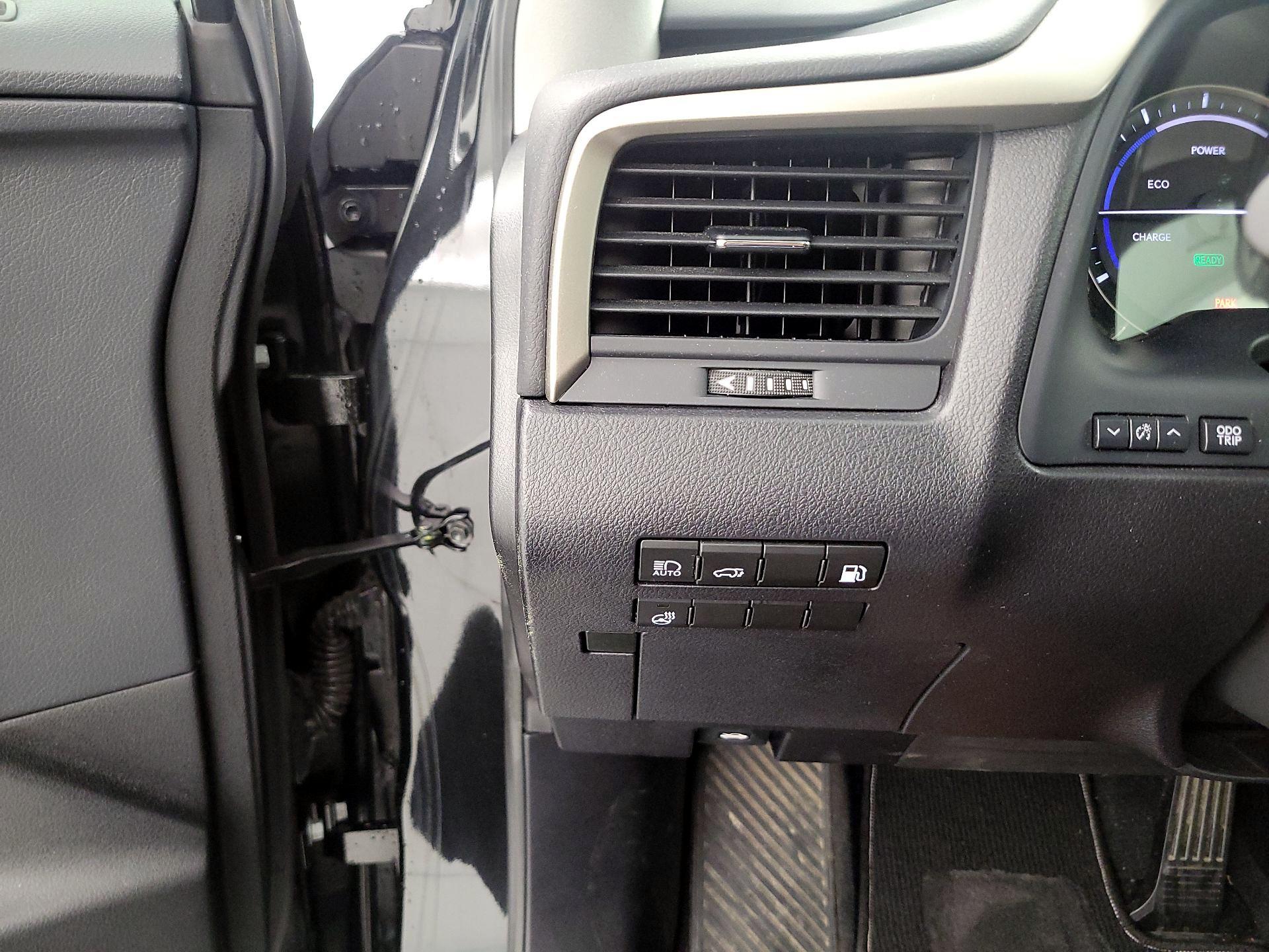 Thumbnail: 2021 Lexus RX - 13