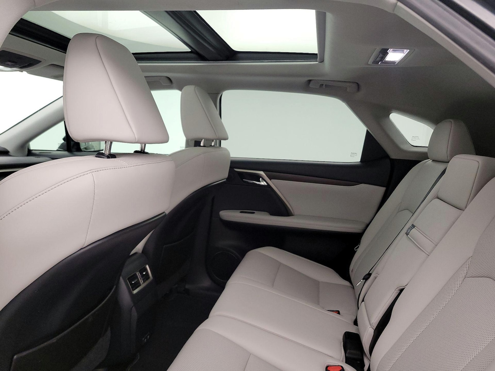 2021 Lexus RX Hybrid 450h - Photo 20