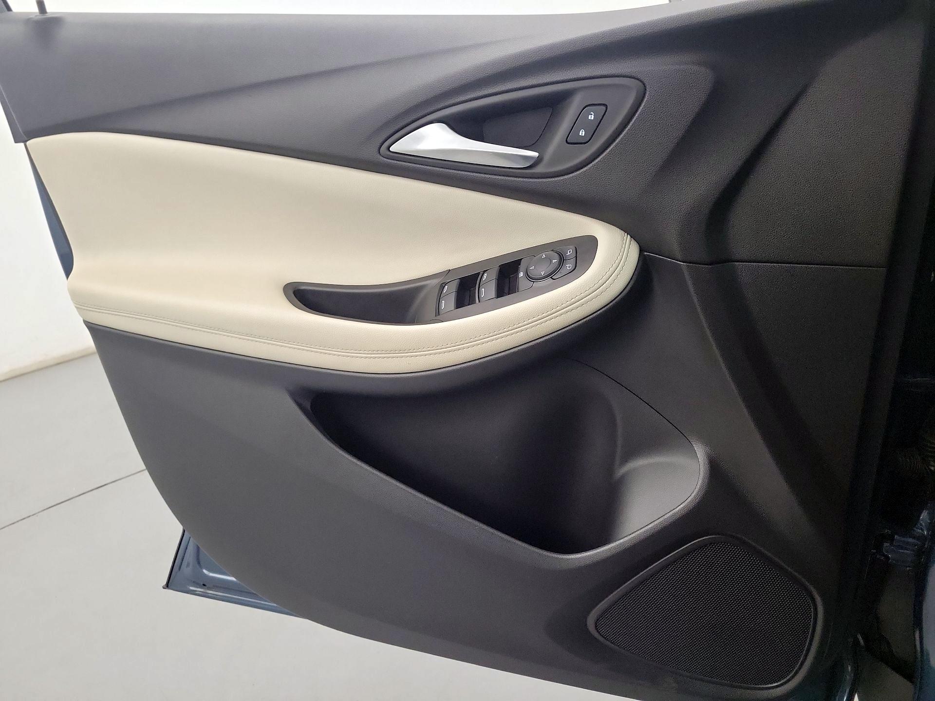 Thumbnail: 2024 Buick Encore GX - 12