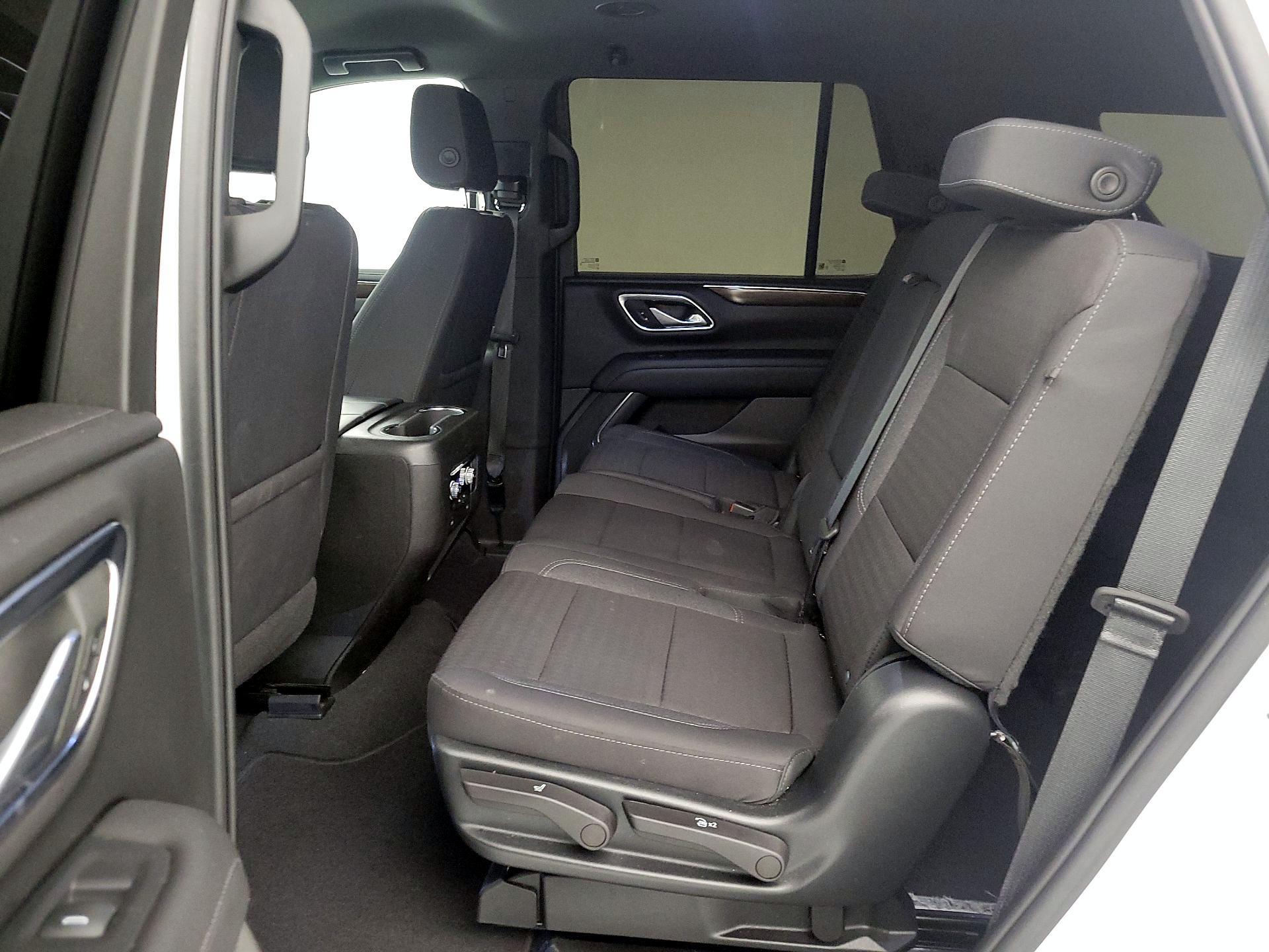 Thumbnail: 2024 GMC Yukon - 19