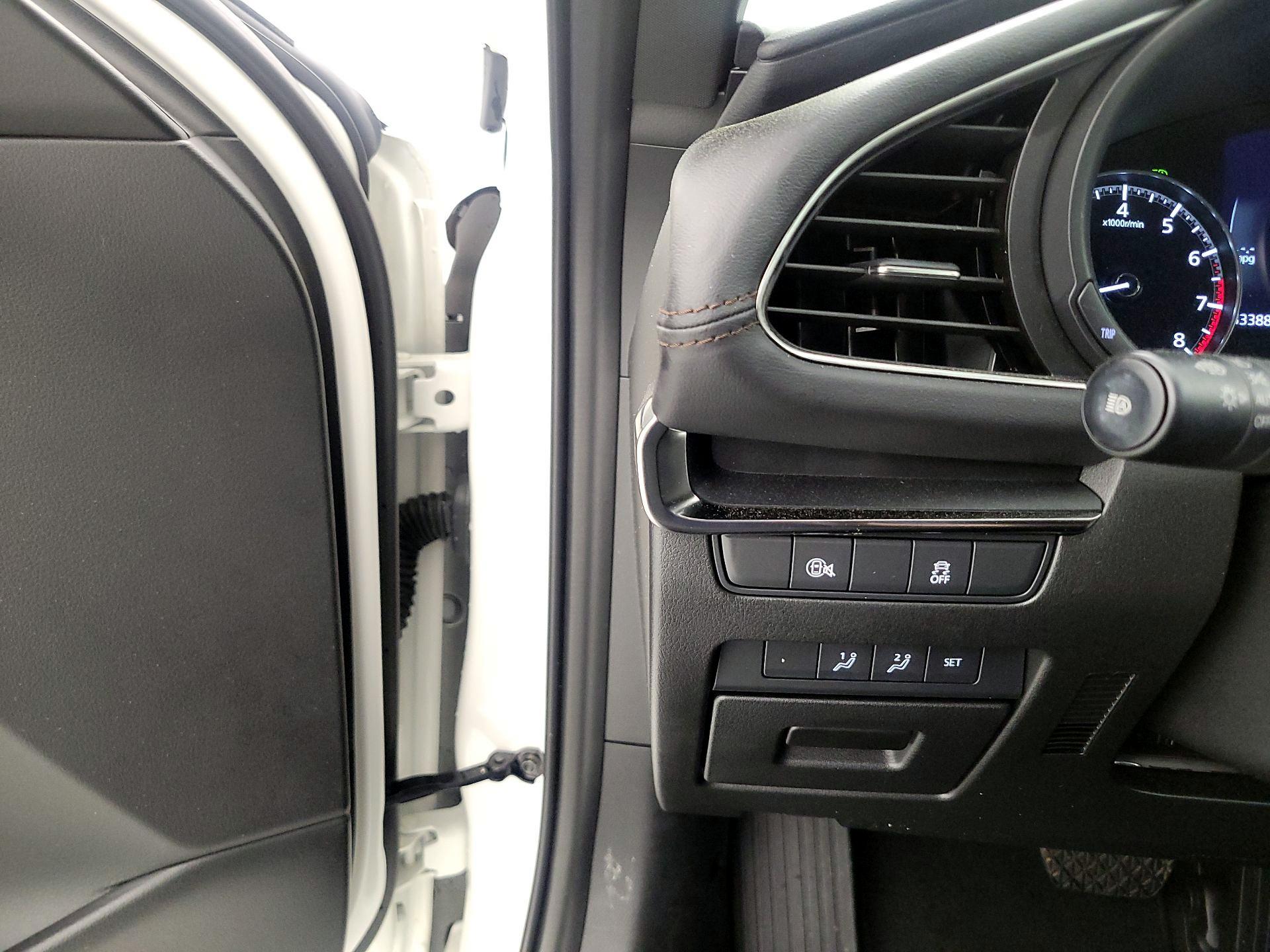 Thumbnail: 2024 Mazda Mazda3 - 13