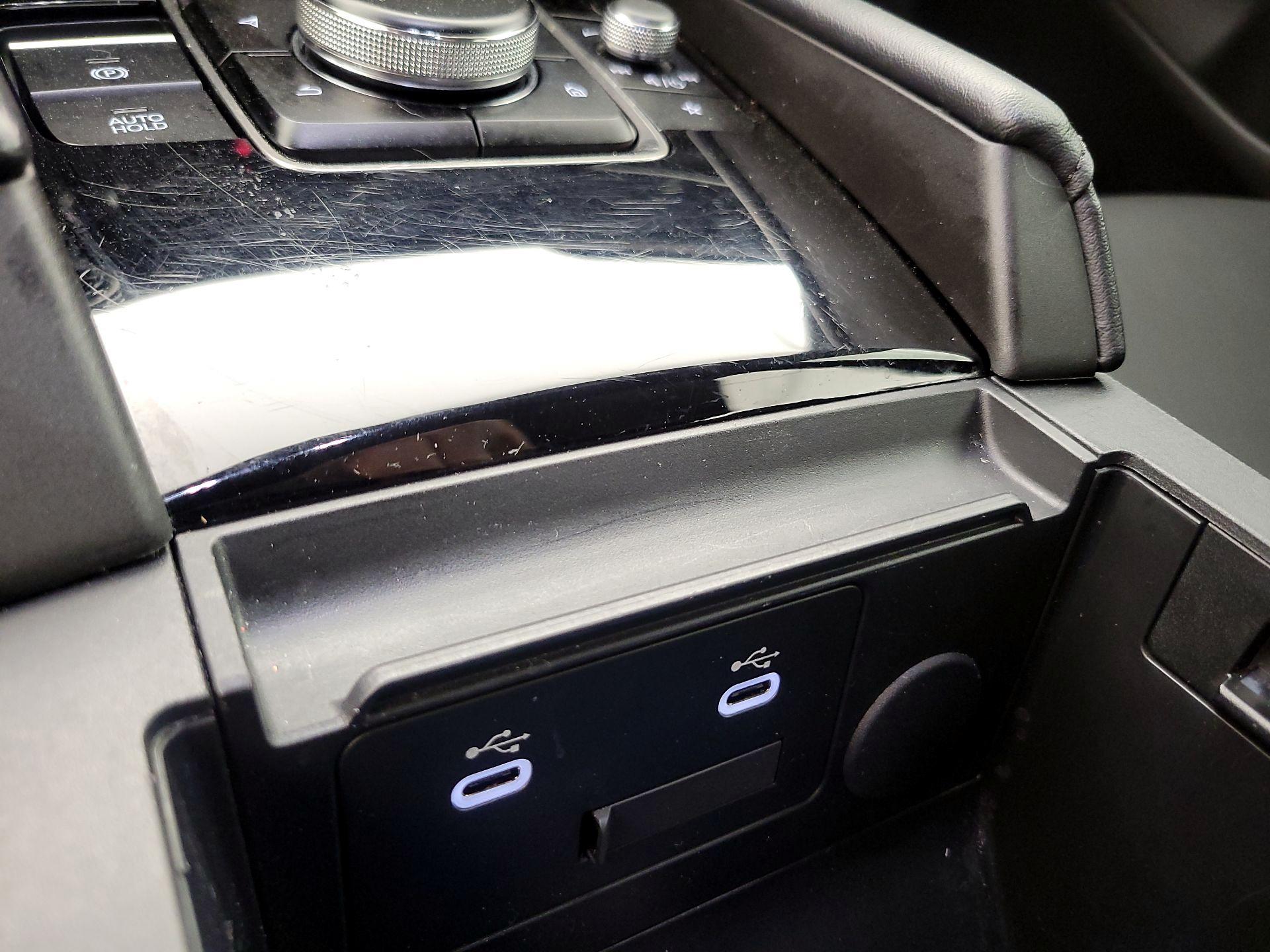 Thumbnail: 2024 Mazda Mazda3 - 18