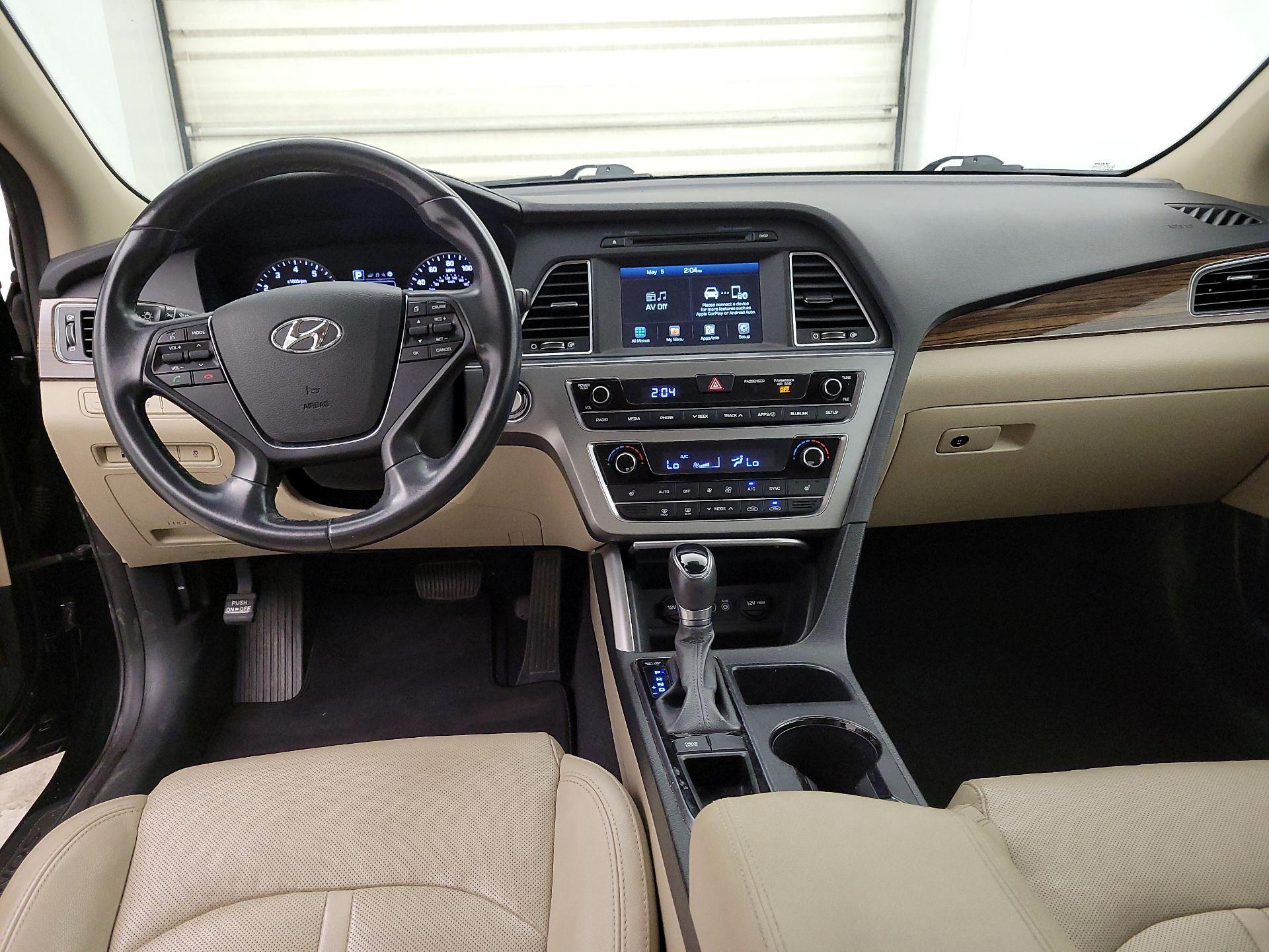 Thumbnail: 2017 Hyundai Sonata - 9