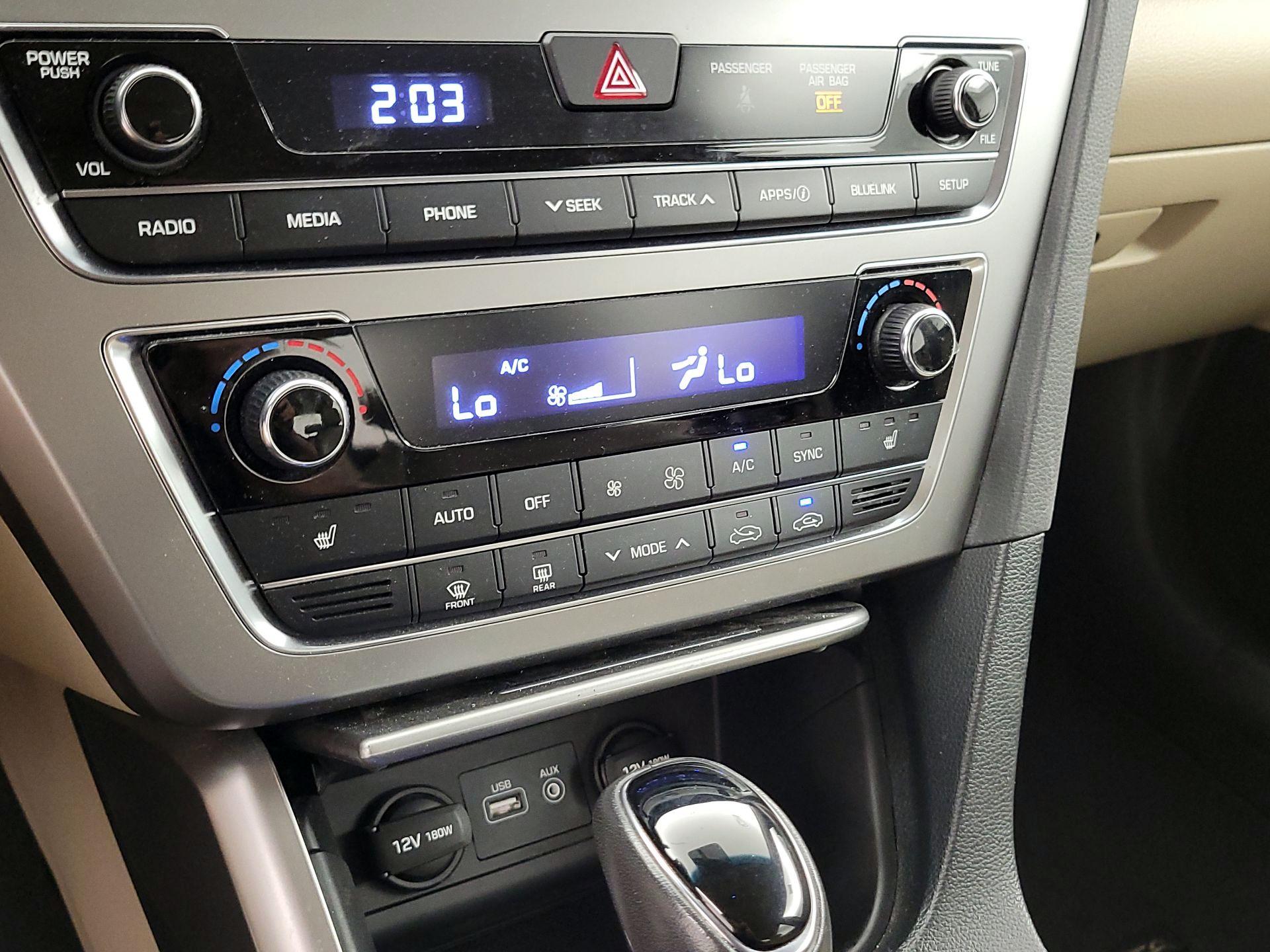 Thumbnail: 2017 Hyundai Sonata - 16