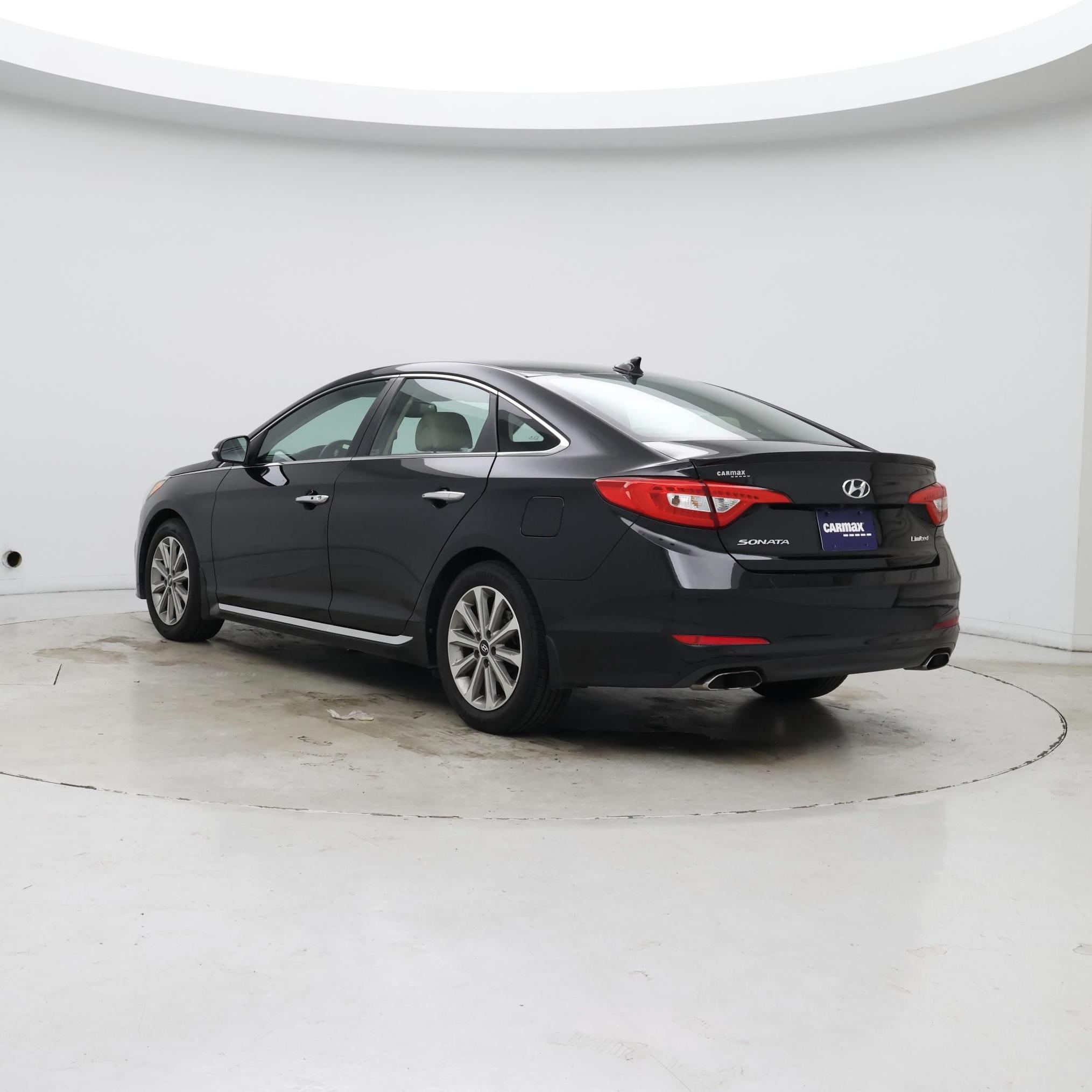 Thumbnail: 2017 Hyundai Sonata - 2