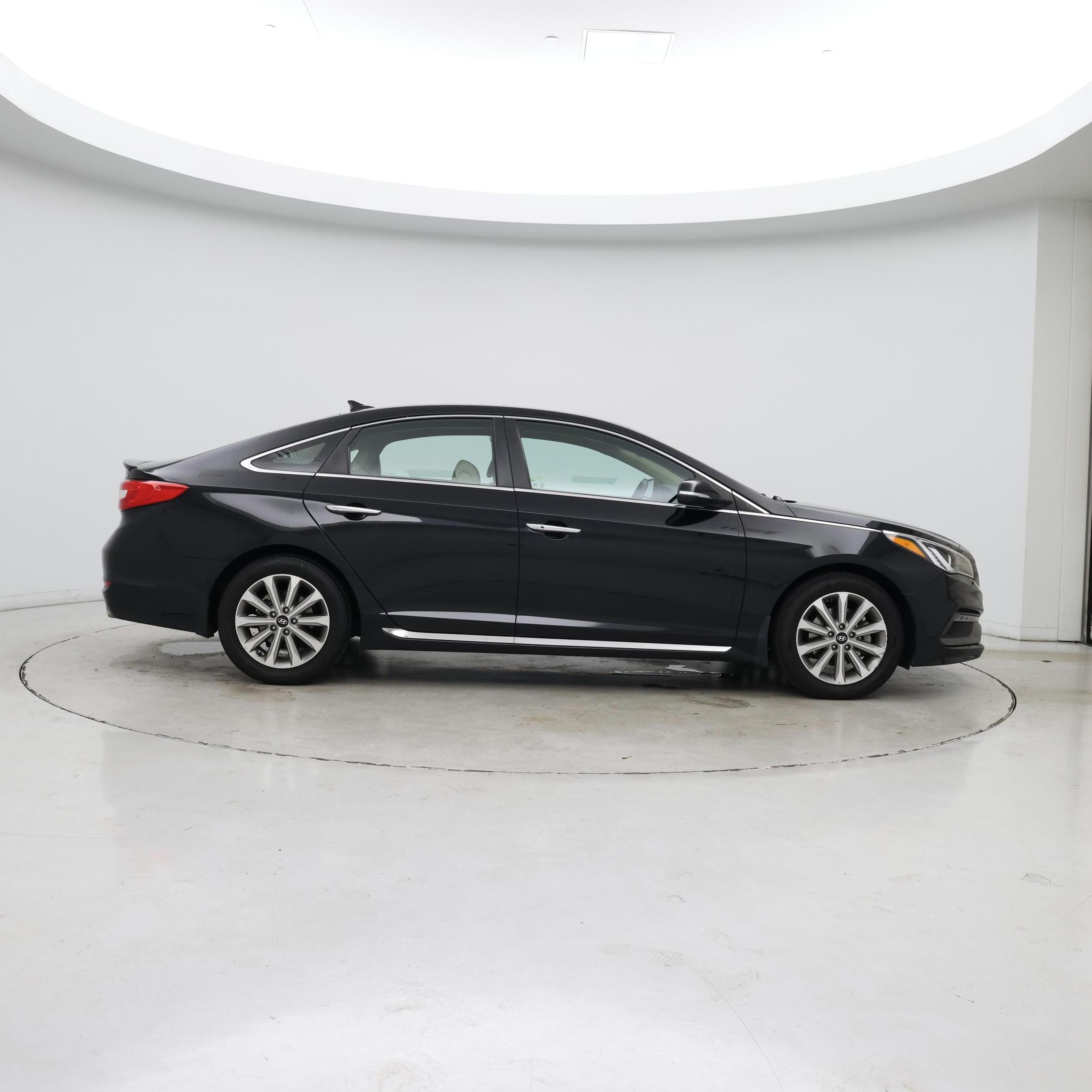 Thumbnail: 2017 Hyundai Sonata - 7