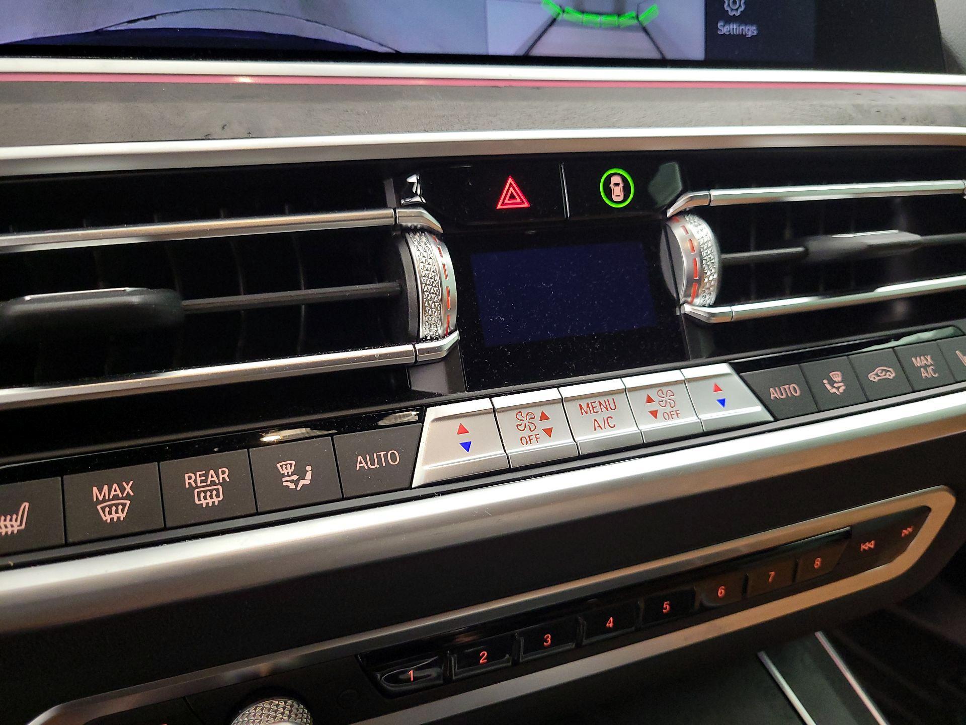 Thumbnail: 2022 BMW X5 - 17