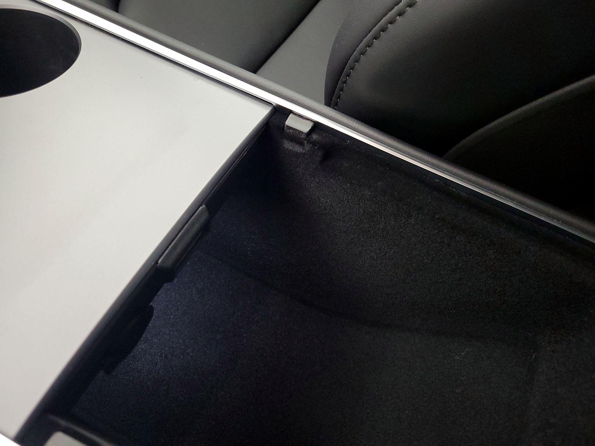 Thumbnail: 2024 Tesla Model Y - 18