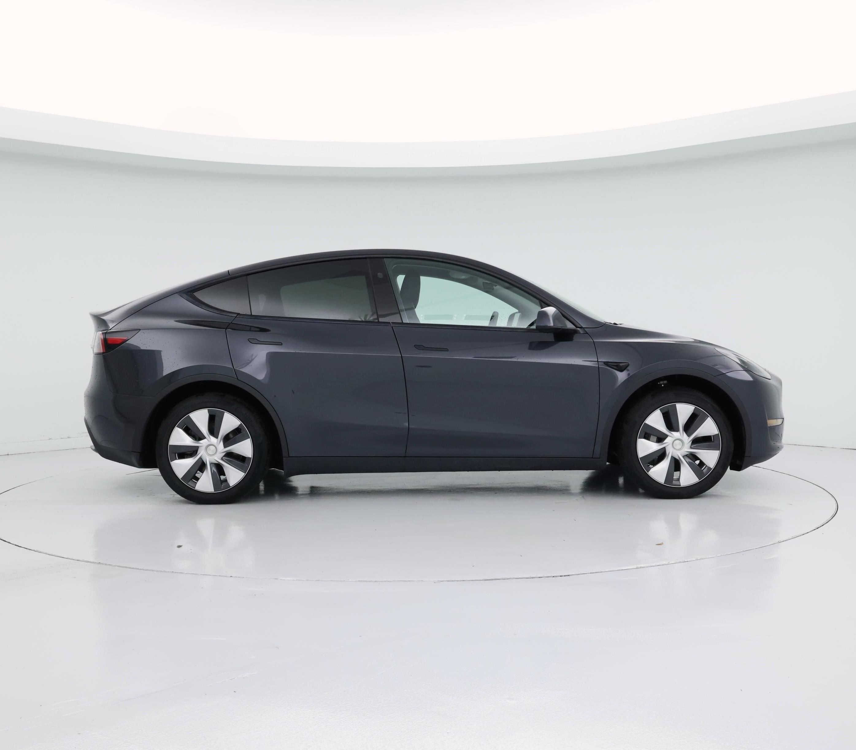 Thumbnail: 2024 Tesla Model Y - 7