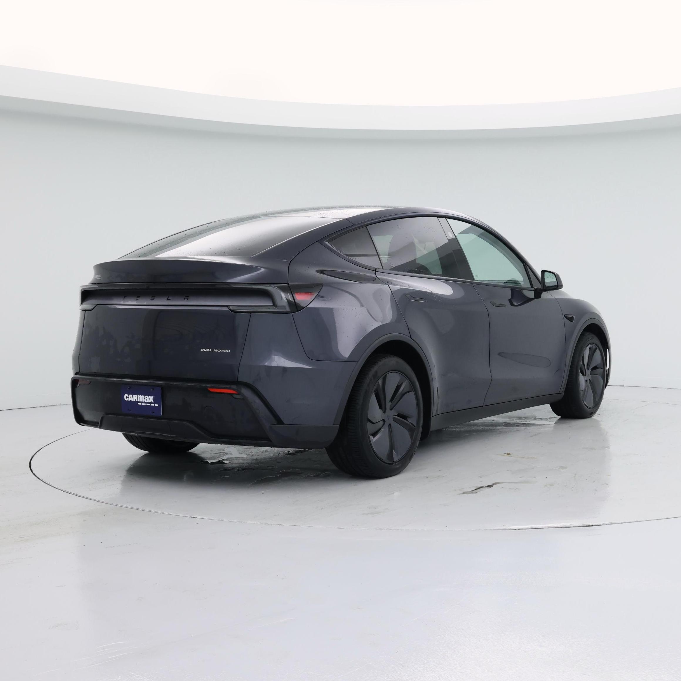 Thumbnail: 2026 Tesla Model Y - 8