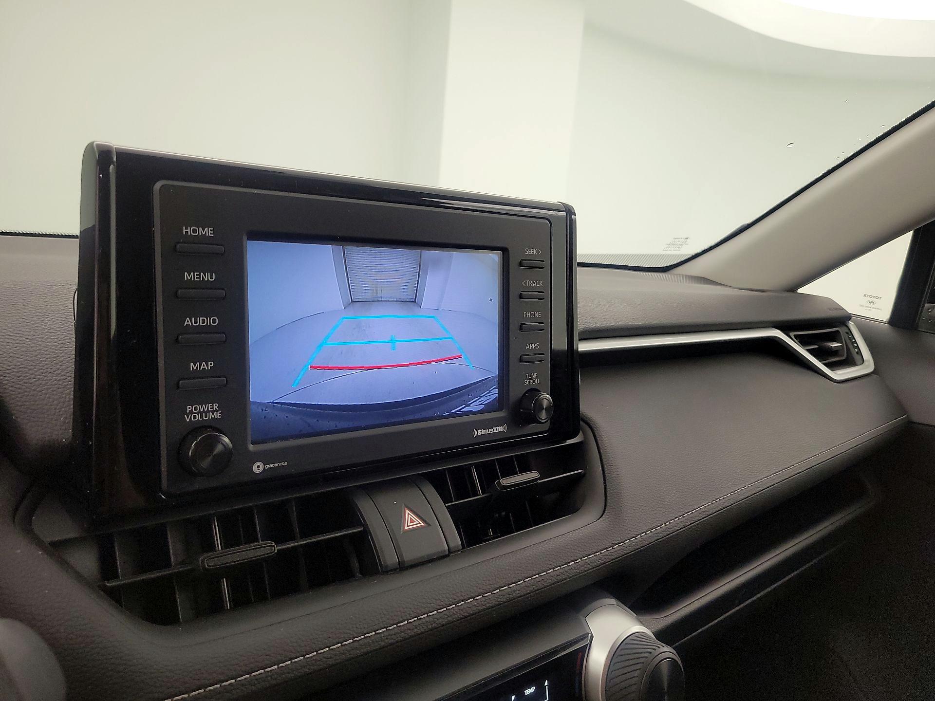 Thumbnail: 2020 Toyota RAV4 - 14