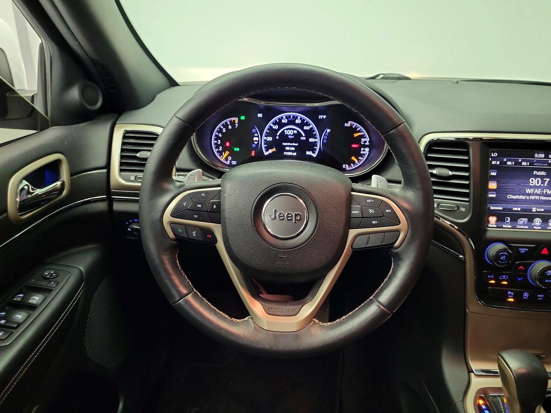 Thumbnail: 2017 Jeep Grand Cherokee - 10