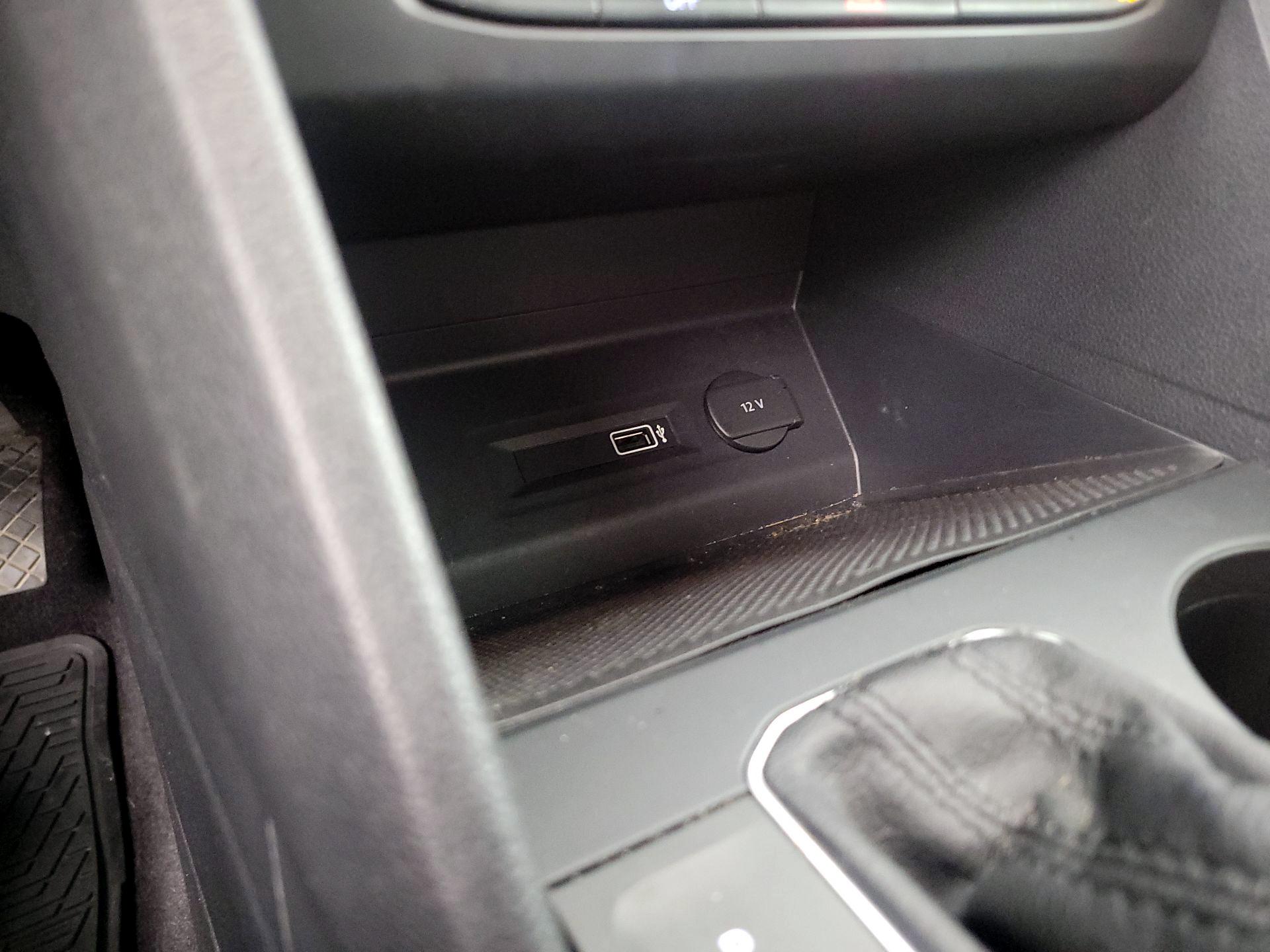 Thumbnail: 2018 Volkswagen Atlas - 18