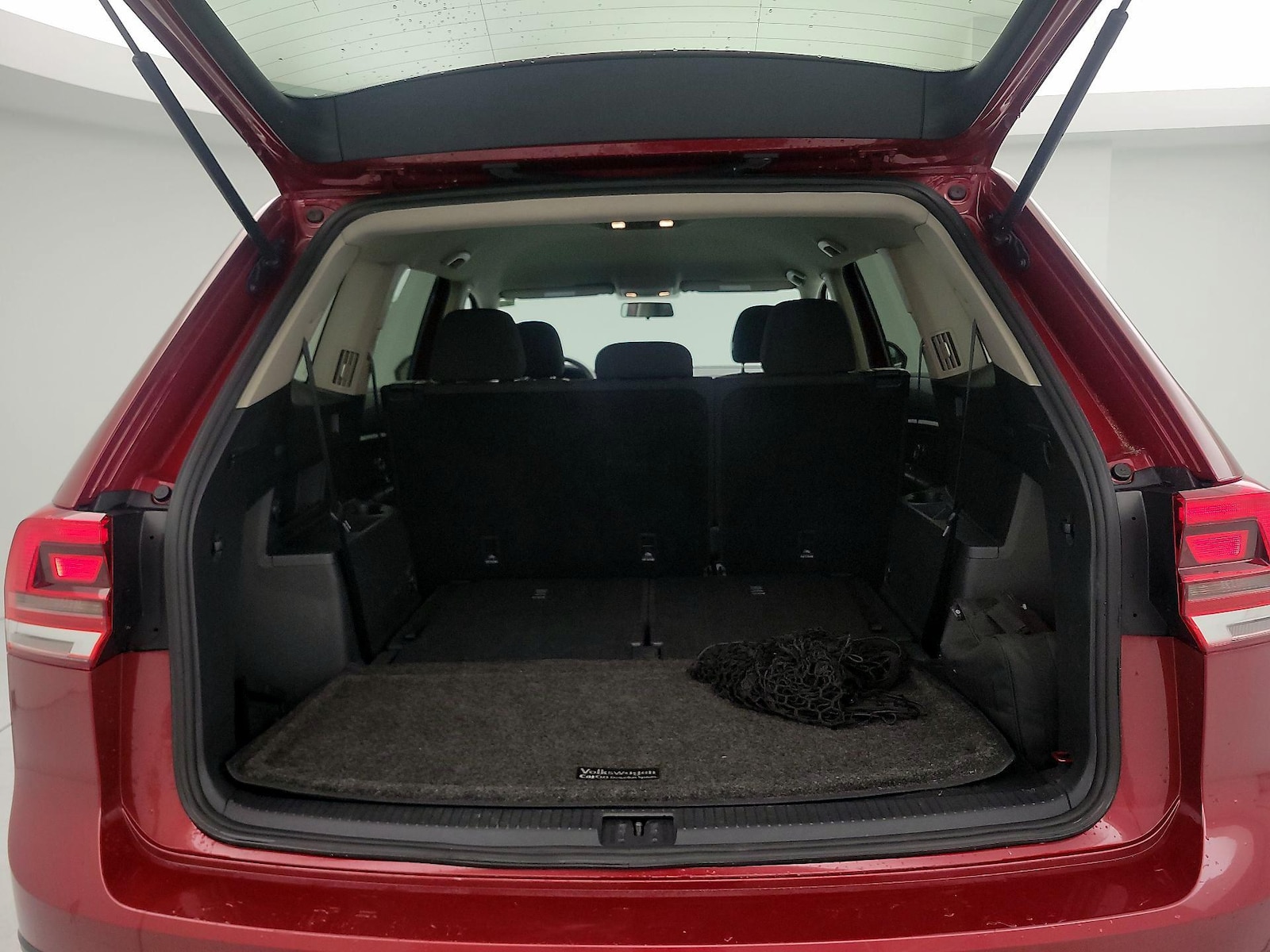 2018 Volkswagen Atlas S - Photo 23