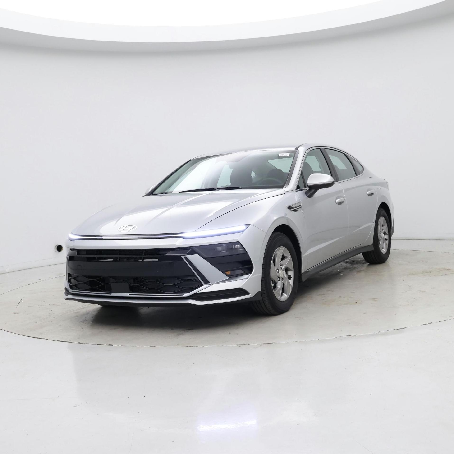 Thumbnail: 2026 Hyundai Sonata - 4