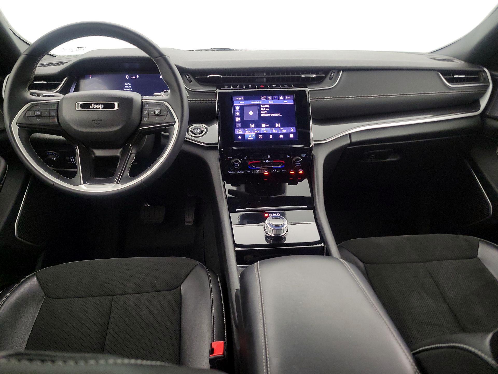 Thumbnail: 2022 Jeep Grand Cherokee - 9