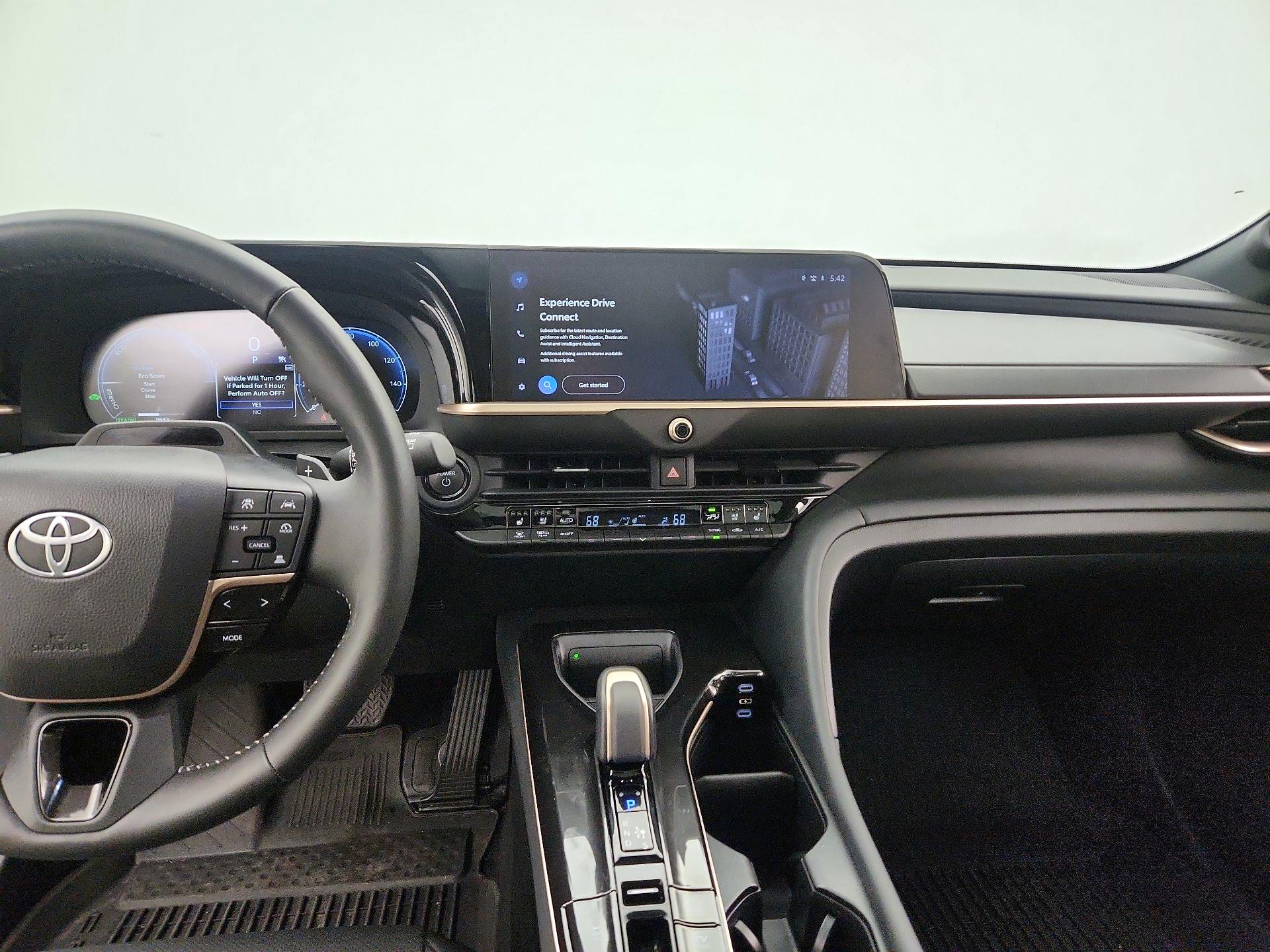 Thumbnail: 2025 Toyota Crown Signia - 9