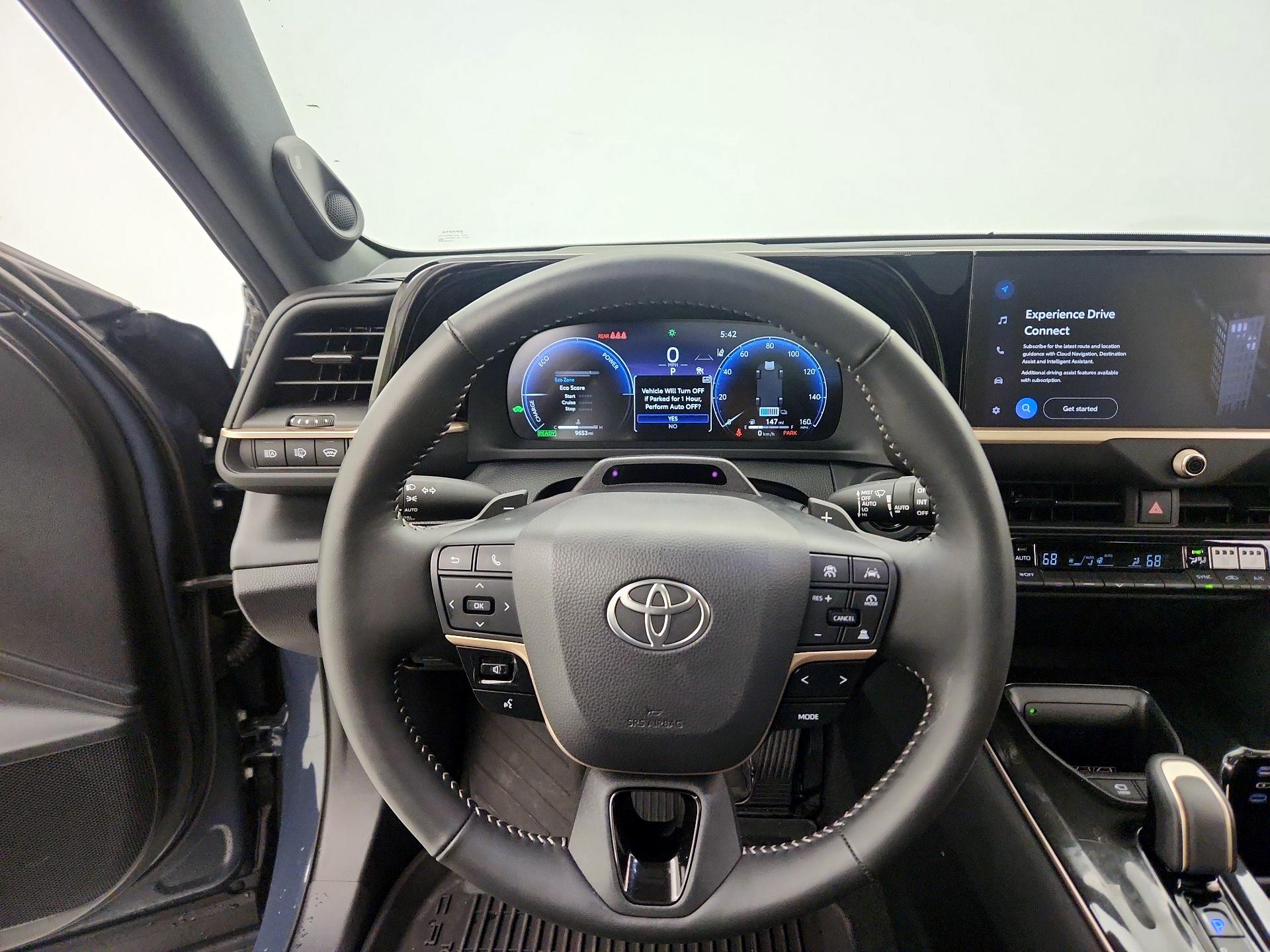 Thumbnail: 2025 Toyota Crown Signia - 10