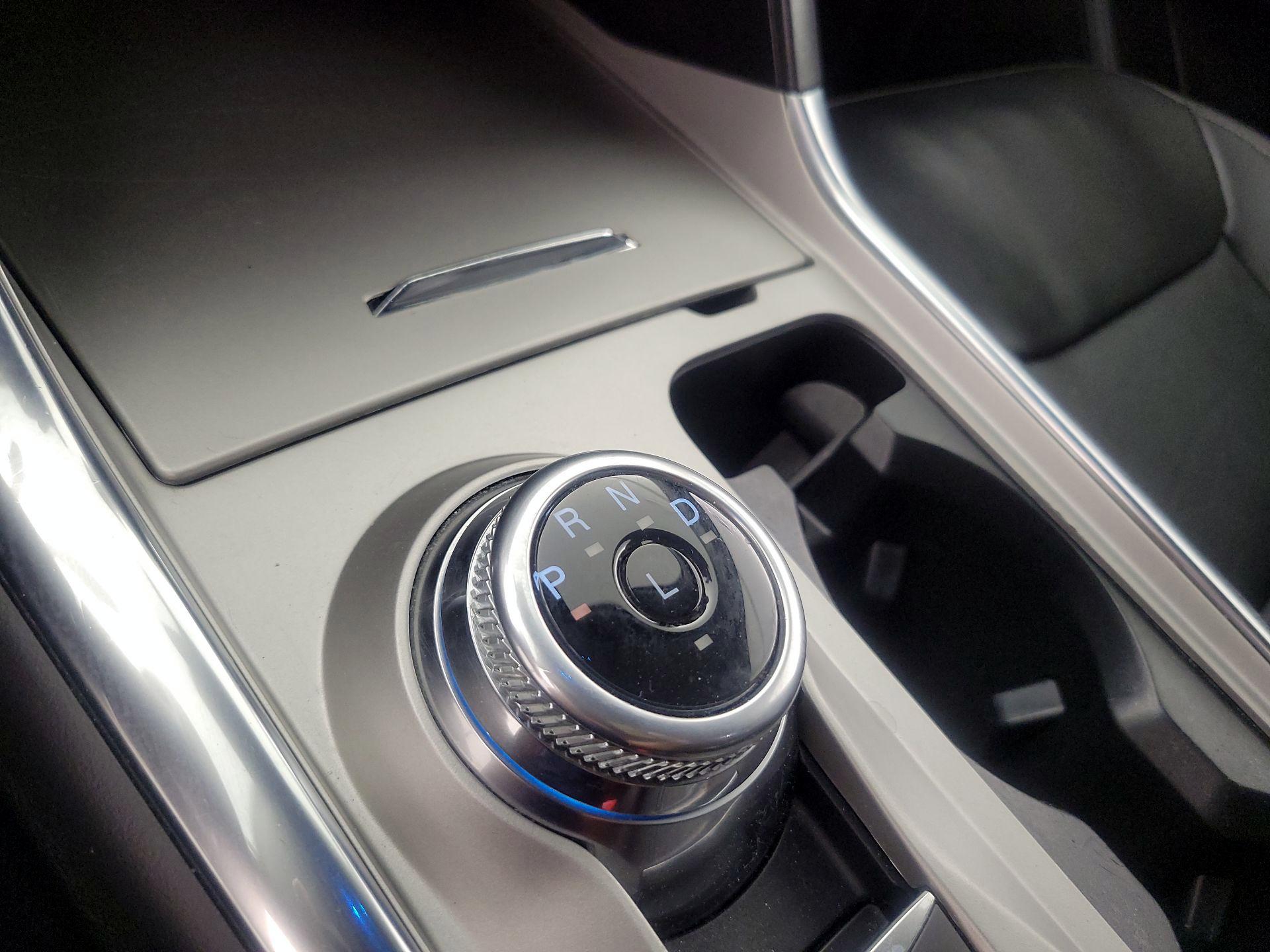 Thumbnail: 2024 Ford Explorer - 18