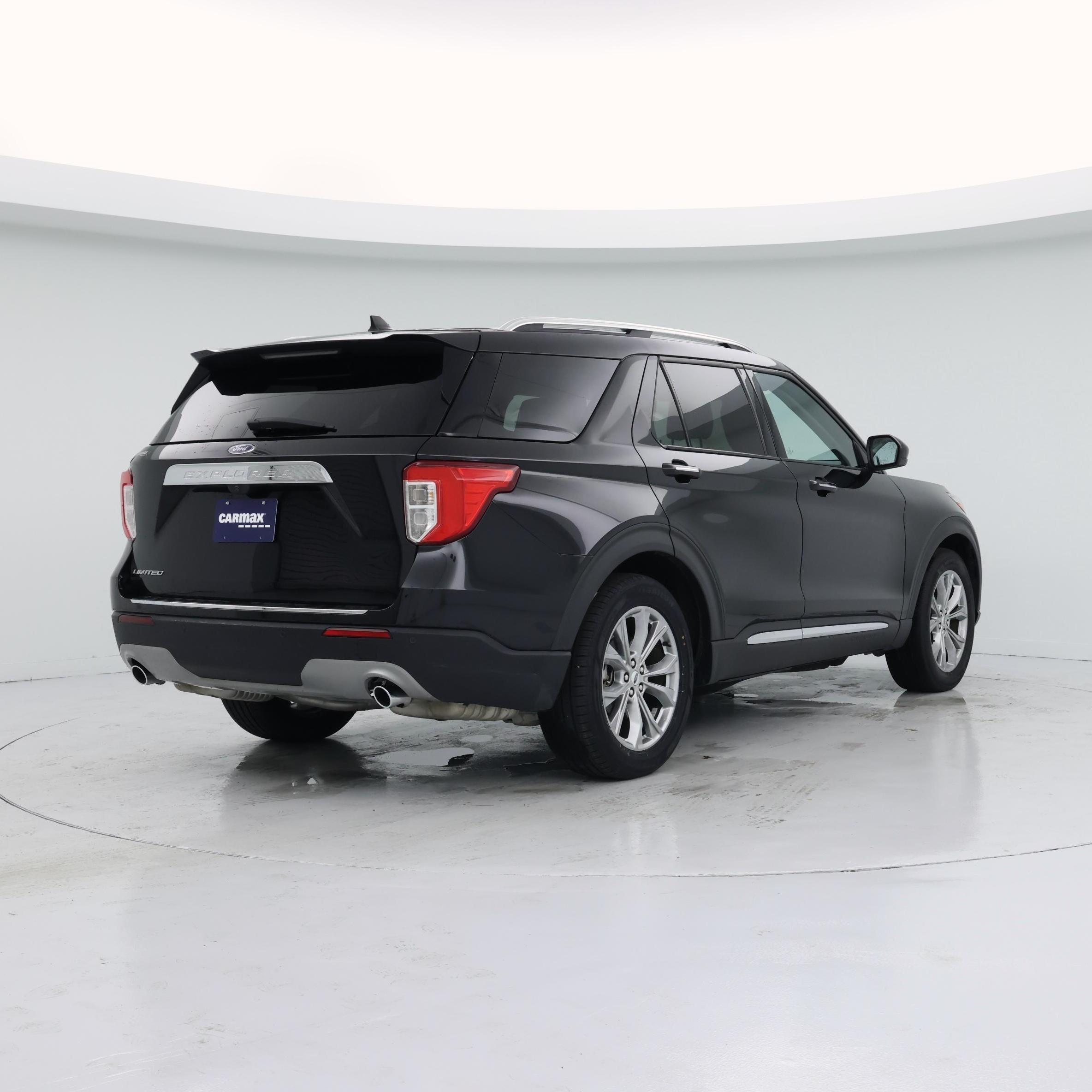 Thumbnail: 2024 Ford Explorer - 8