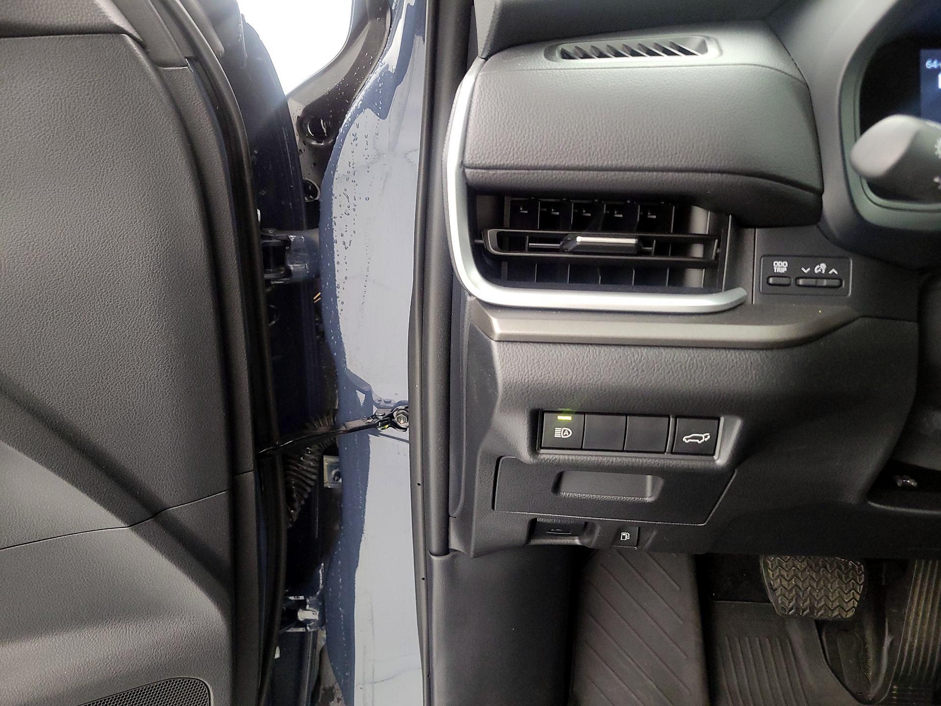 Thumbnail: 2024 Toyota Grand Highlander - 13